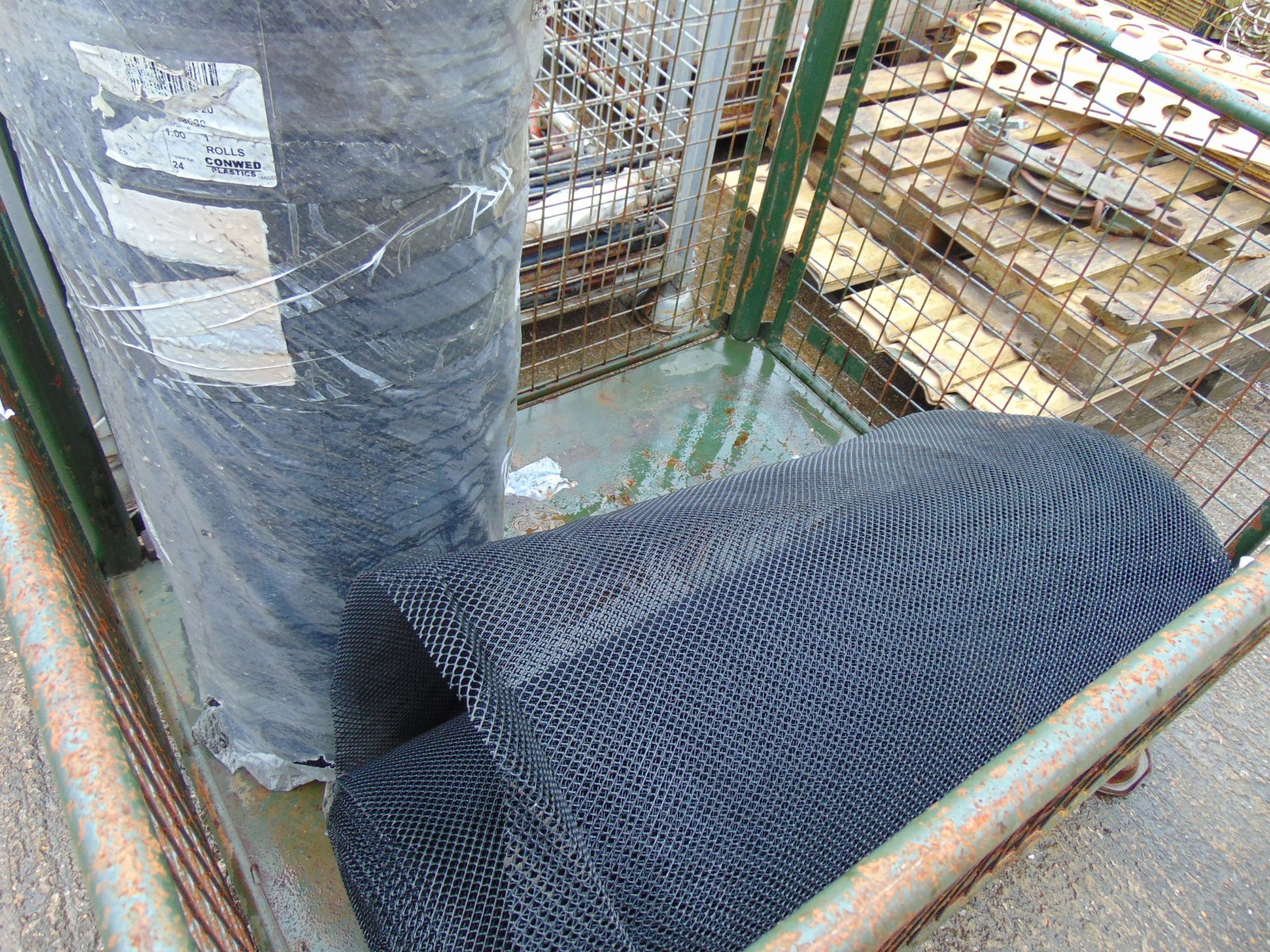 2 x New Unissued Rolls of Plastic Netting Approx 100m + 1m - Image 2 of 6