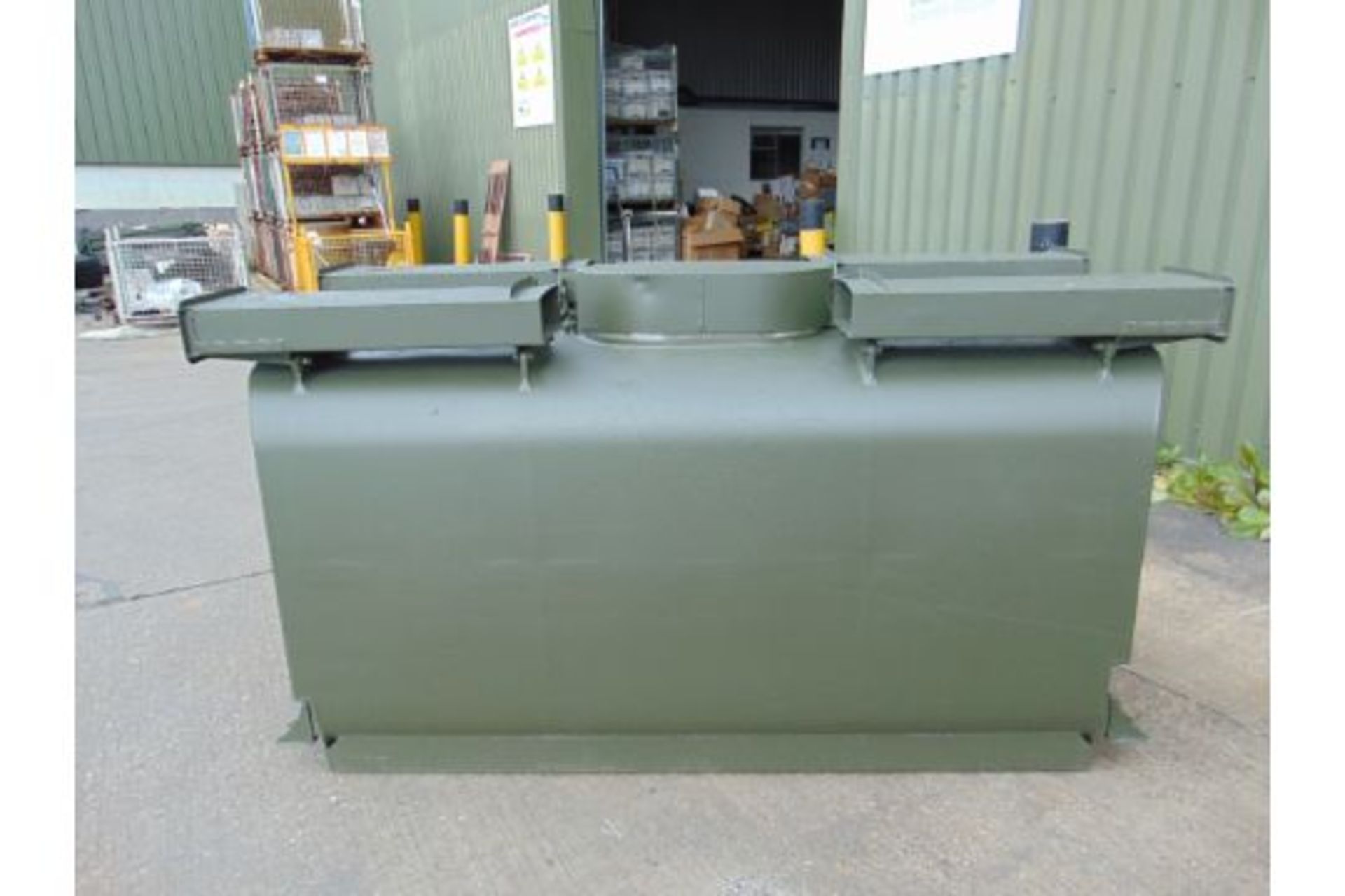 Gloster Saro 2,200 Ltr Aluminium Fuel / Fluid Distribution Tank - Image 4 of 12