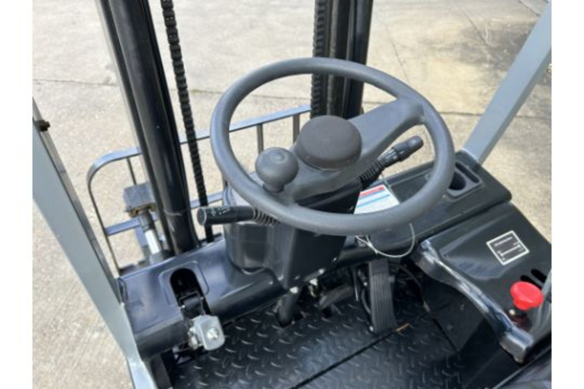 New and Unissued Machpro MP E2.0Pro Electric Industrial Forklift Truck - Image 16 of 29