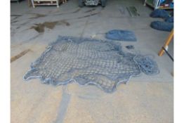 LOAD MASTER CARGO NET C/W STRAPS, ETC FOR LAND ROVERS, TRAILERS, ETC IN BAG