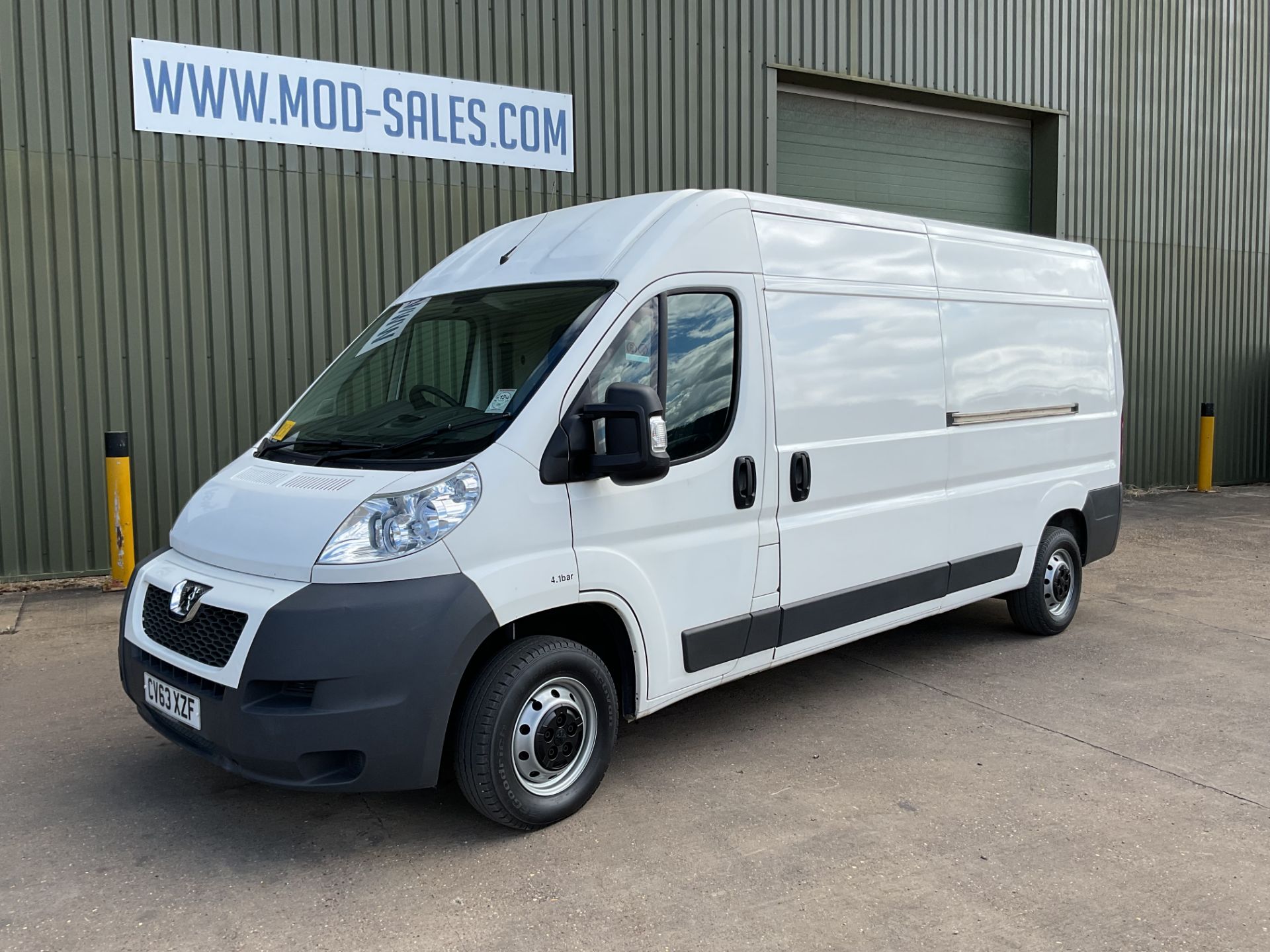 Peugeot Boxer 335 L3H2 HDI Panel Van