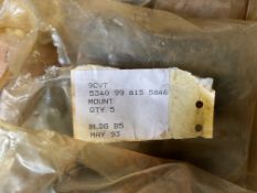 15 x New Unissued CRVT Resiliant Mounts Crvt 5340 99 815 5846 part number