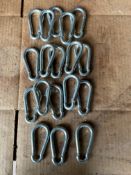 18 x New Unissued Carbine Hooks