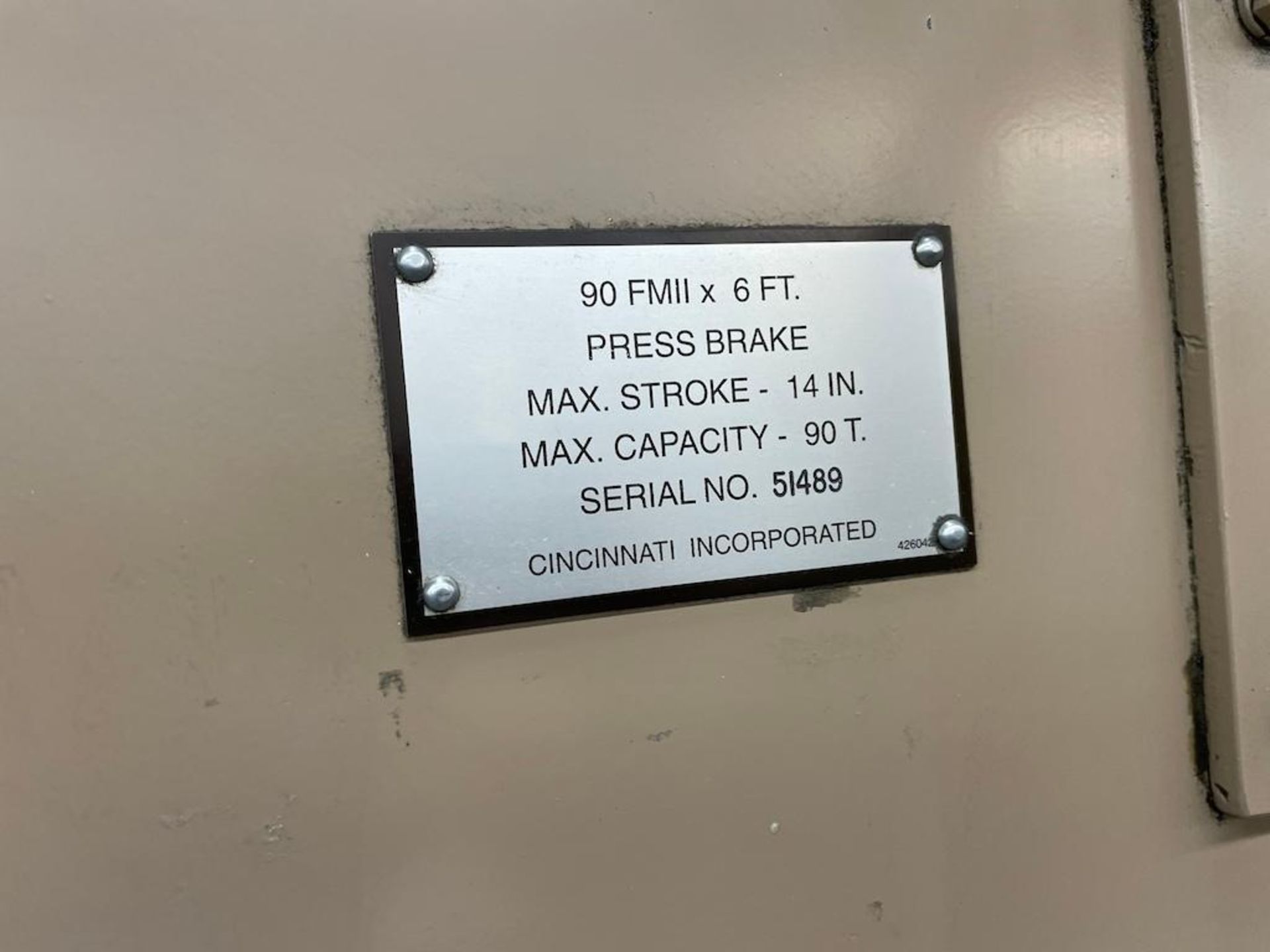 CINCINNATI 8 FT X 90 TON HYDRAULIC PRESS BRAKE MODEL 90 FMII, 6 FT BETWEEN FRAMES, MAX STROKE 14 IN, - Image 3 of 9