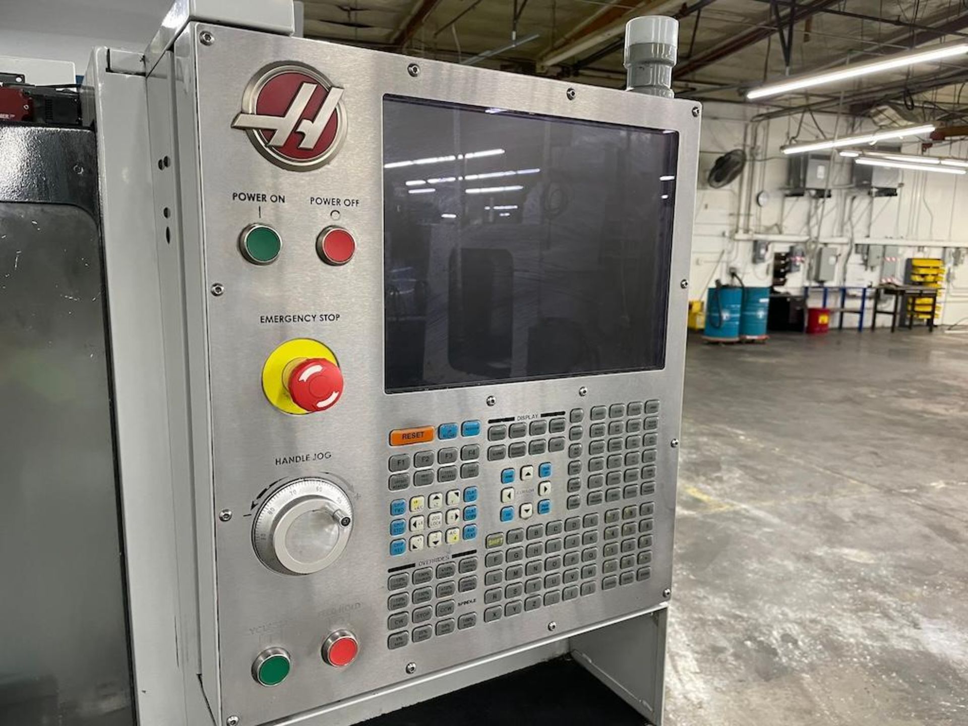 HAAS CNC VMC MODEL SUPER VF2SS, 24 ATC, CAT 40, 12,000 RPM, WORKLIGHT, COOLANT, 14 X 36 TABLE, 2015, - Image 3 of 9