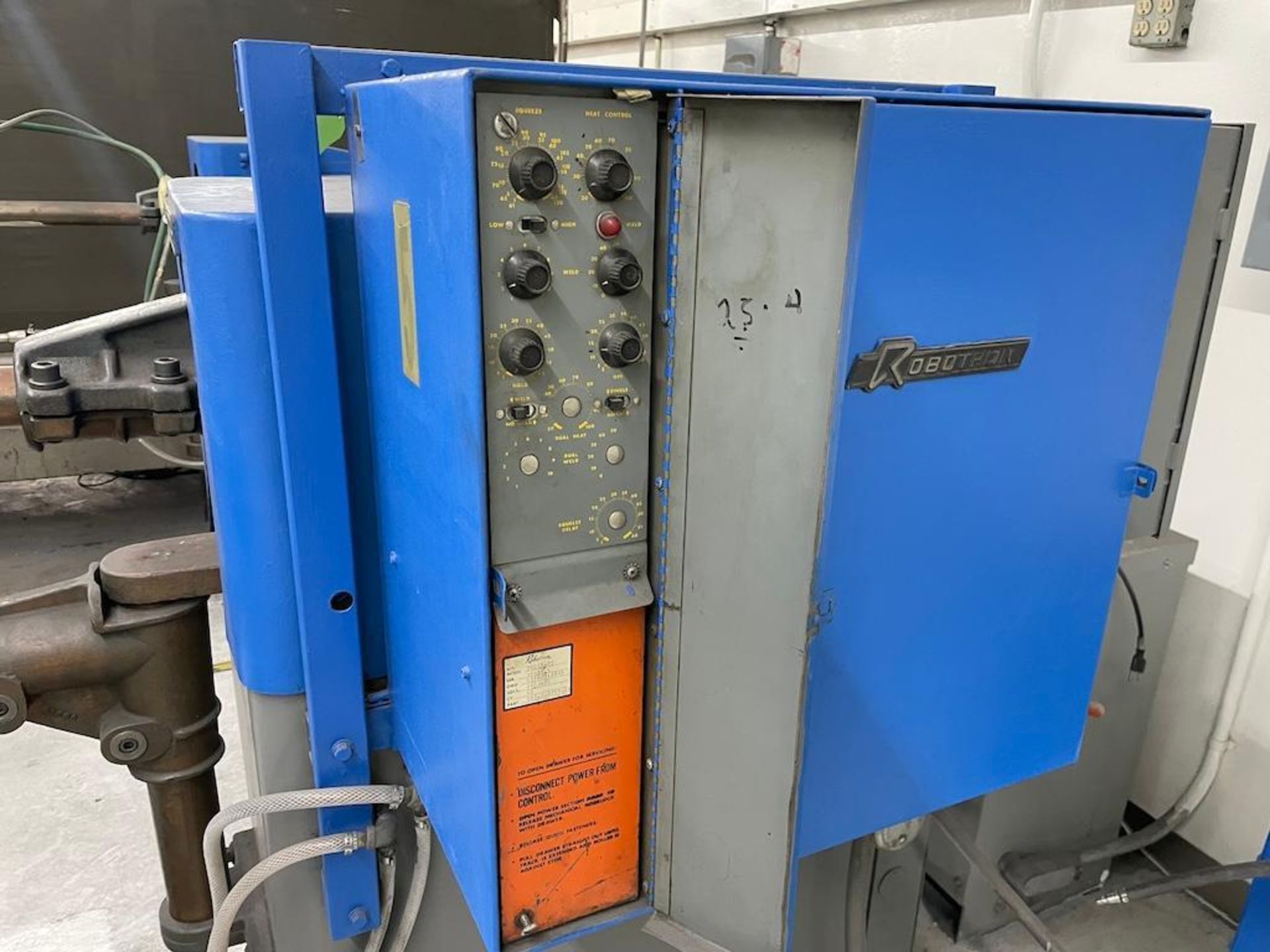 AP SEEDORF 50 KVA SPOT WELDER, 27 IN THROAT, SN 922 [5] - Image 2 of 5