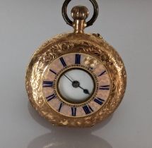 An Edwardian gold-cased ladies fob watch with enamelled Roman numerals to outside of case