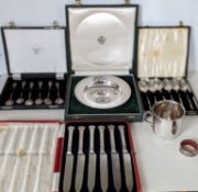 A cased QEII Silver Wedding commemorative dish hallmarked for Boodle & Dunthorne, London, 1972, with