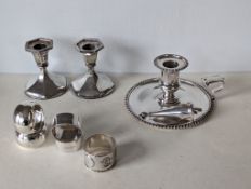 An Edwardian silver chamber stick and snuffer with gadrooned decoration to rim, removable sconce