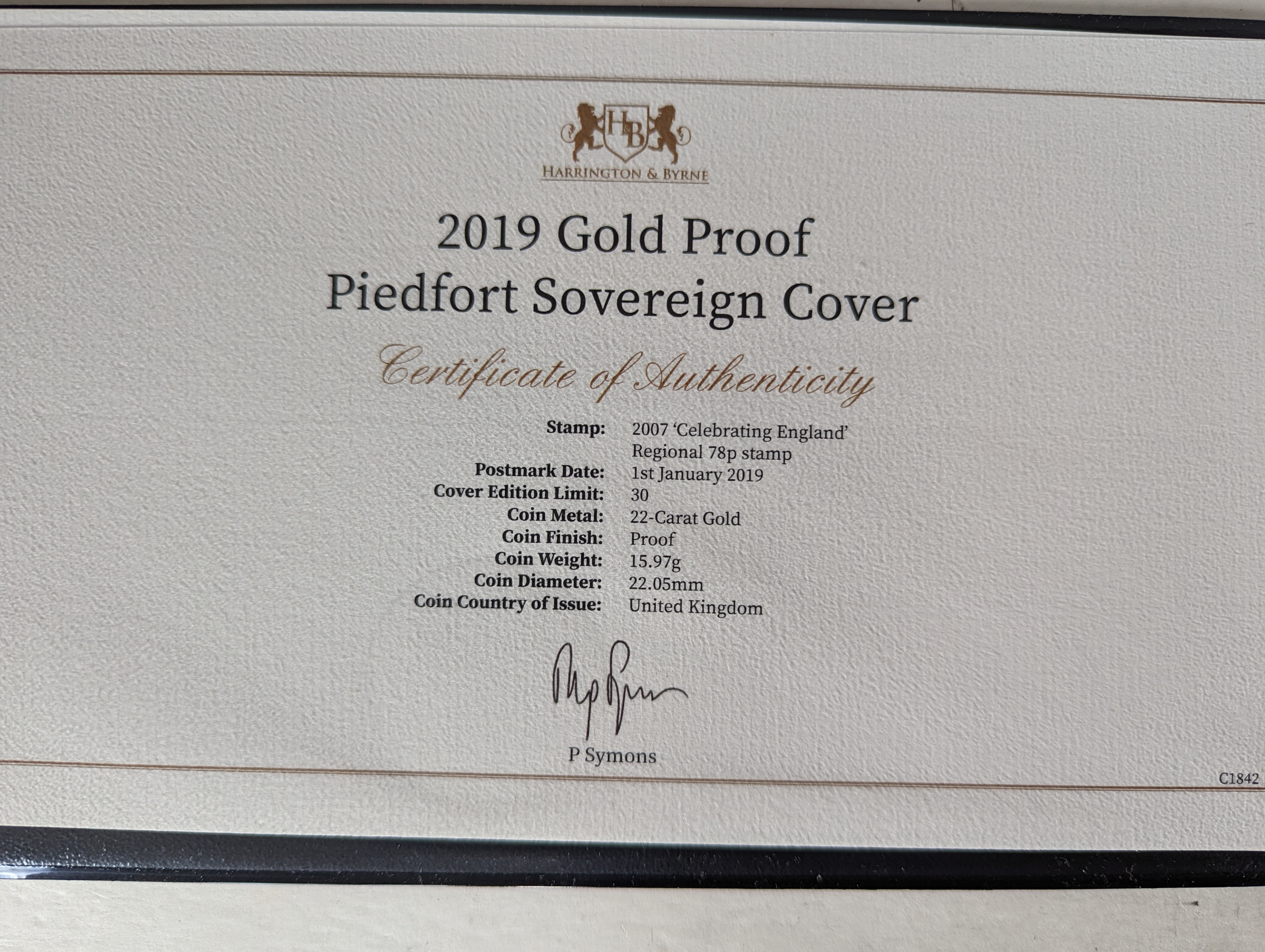 A Harrington & Byrne 2019 Gold Proof Piedfort Sovereign Cover, with COA, edition of 30 - Image 2 of 3