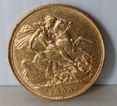 A Victorian gold full sovereign, 1900