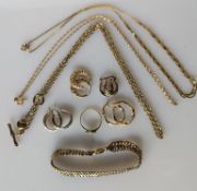 An assortment of 9ct yellow gold jewellery to include four pairs of earrings