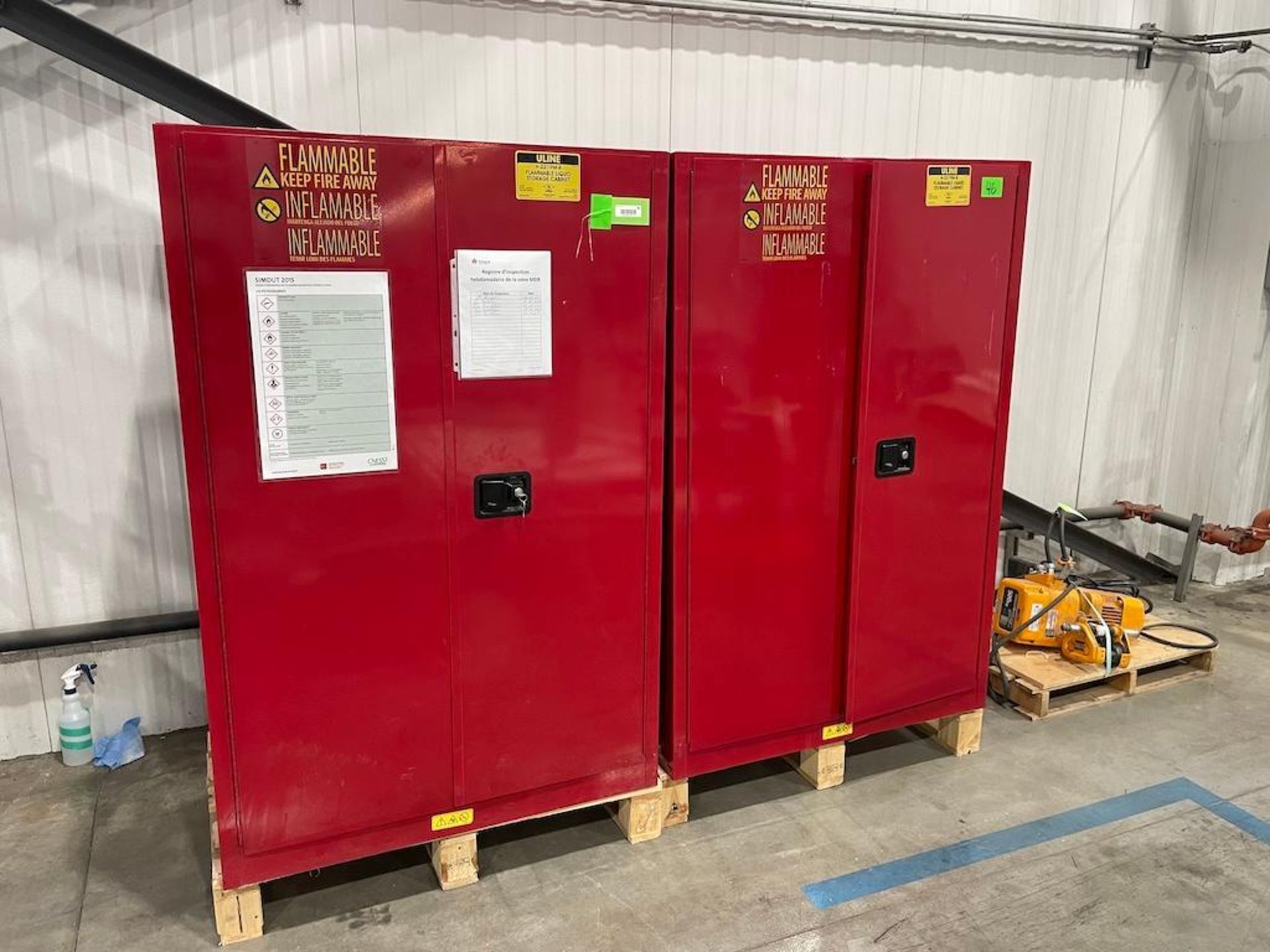 2 ULINE H-2219M-R FLAMMABLE LIQUID STORAGE CABINETS [TROIS RIVIERES] *PLEASE NOTE, EXCLUSIVE RIGGING