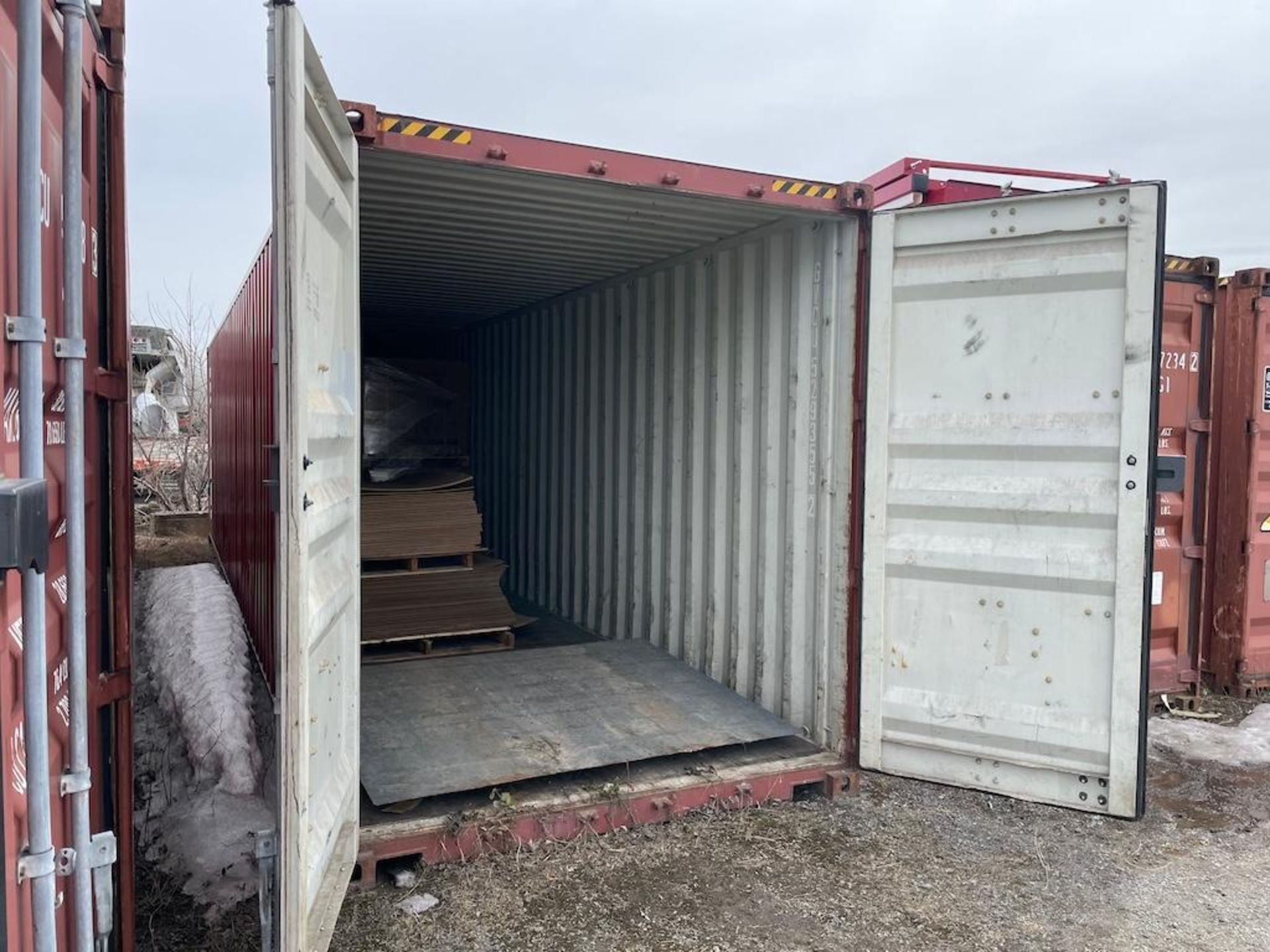40 FT SEA CONTAINER, EXCLUDING CONTENTS, DELAYED PICK UP UNTIL MAY 13 [3] [TROIS RIVIERES] *PLEASE N
