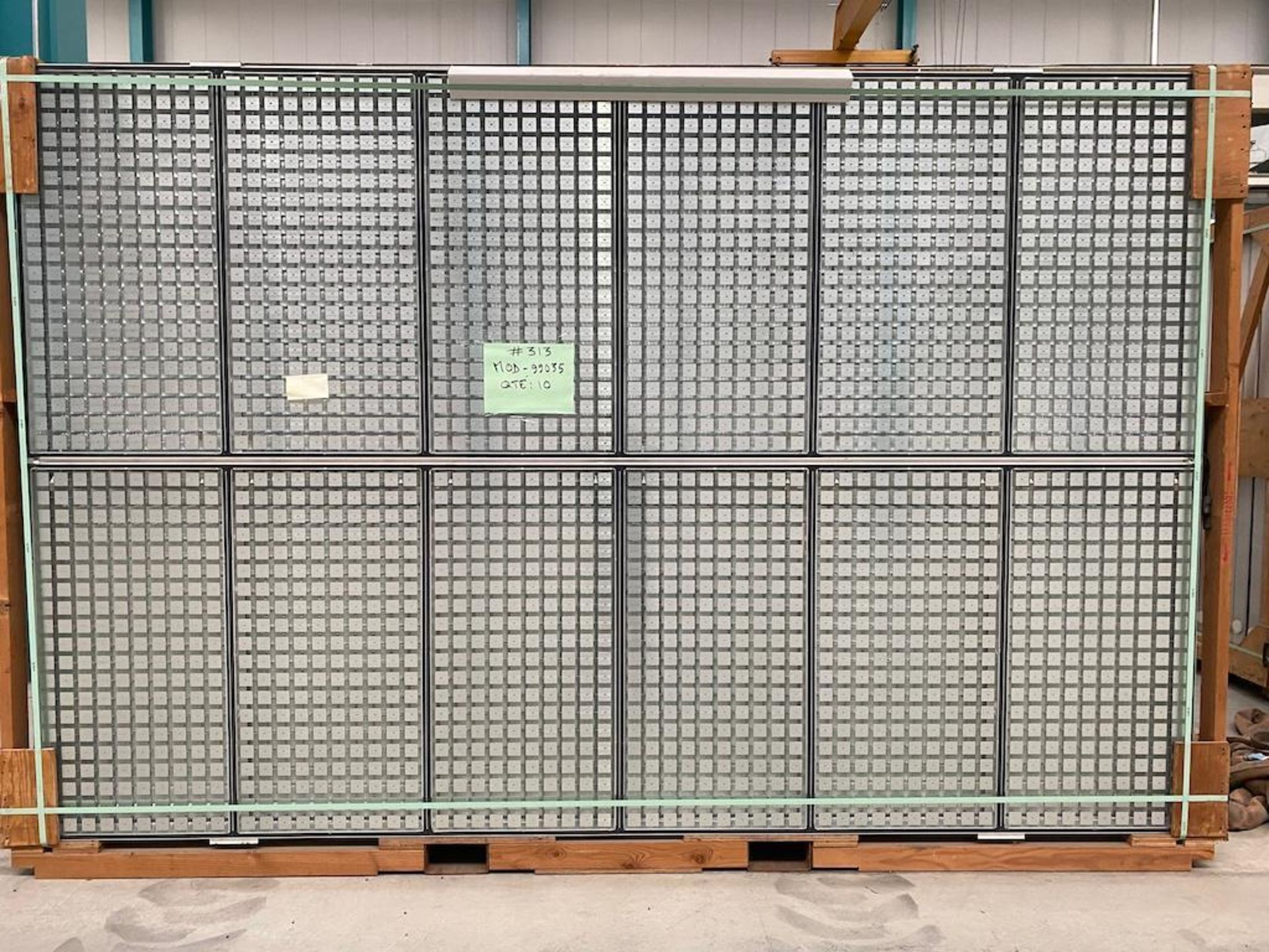LOT OF 70 CPV SOLAR PANELS, 2,550 WATTS PER PANEL,1000 VOLTS PER PANEL [MATANE] *PLEASE NOTE, EXCLUS - Image 11 of 13