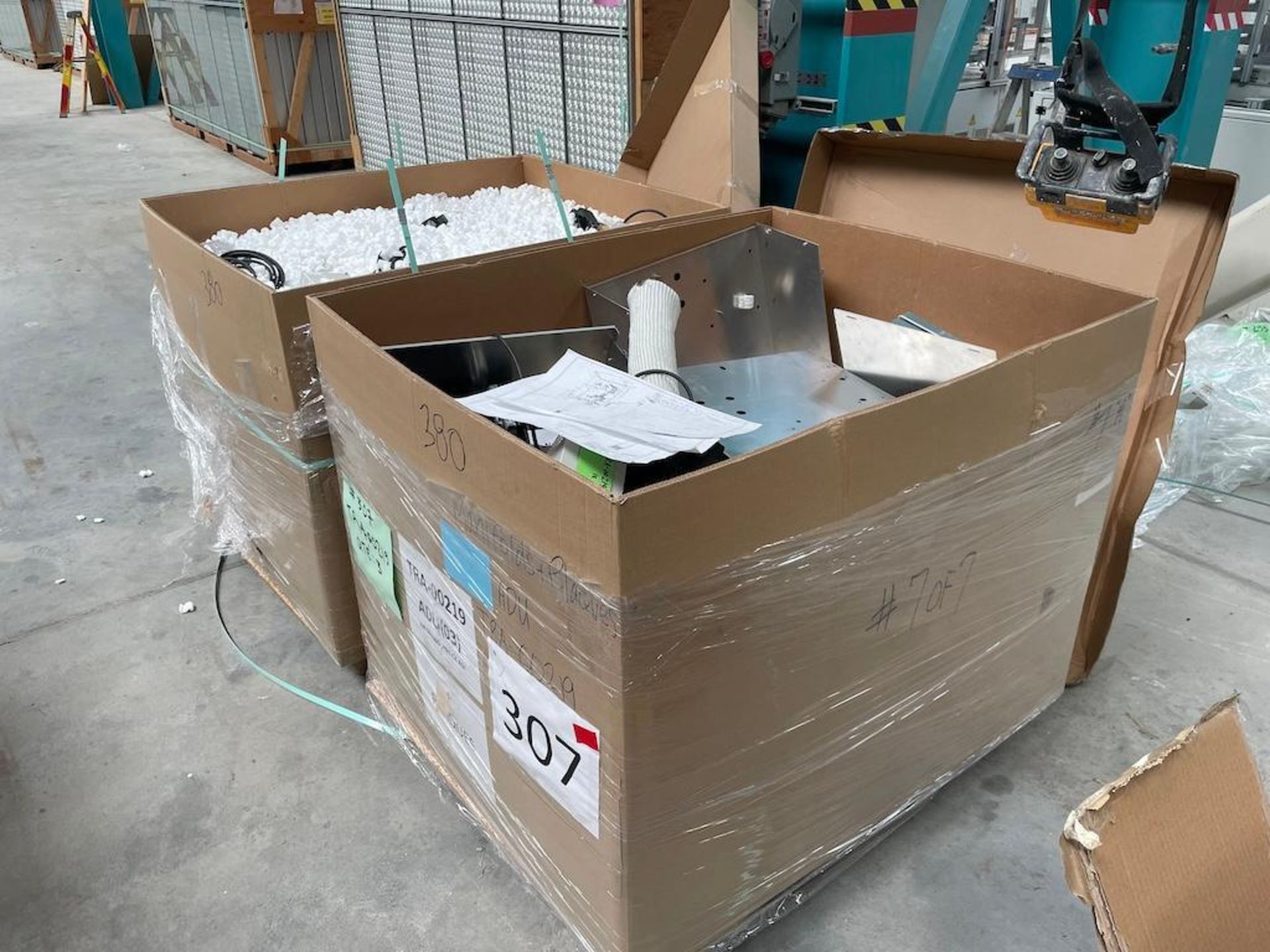 LOT (19) SKIDS INCLUDING: (7) SKIDS ASSORTED SOLAR MANIFOLDS, AIR DRYING UNITS, (1) SKID ROTARY FRAM - Image 6 of 29