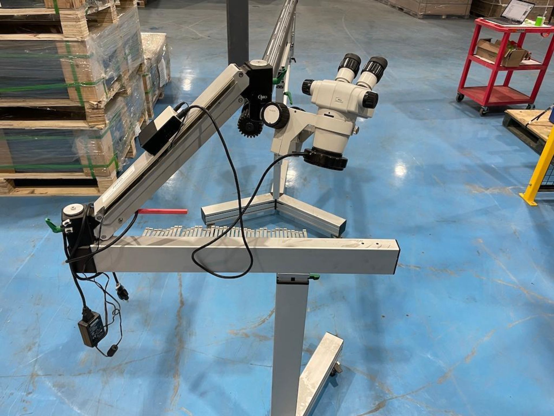 PORTABLE NIKON METROLOGY MICROSCOPE INSPECTION STATION MODEL SMZ460 W PORTABLE 4 FT MANDREL [*NOTE: - Image 3 of 4