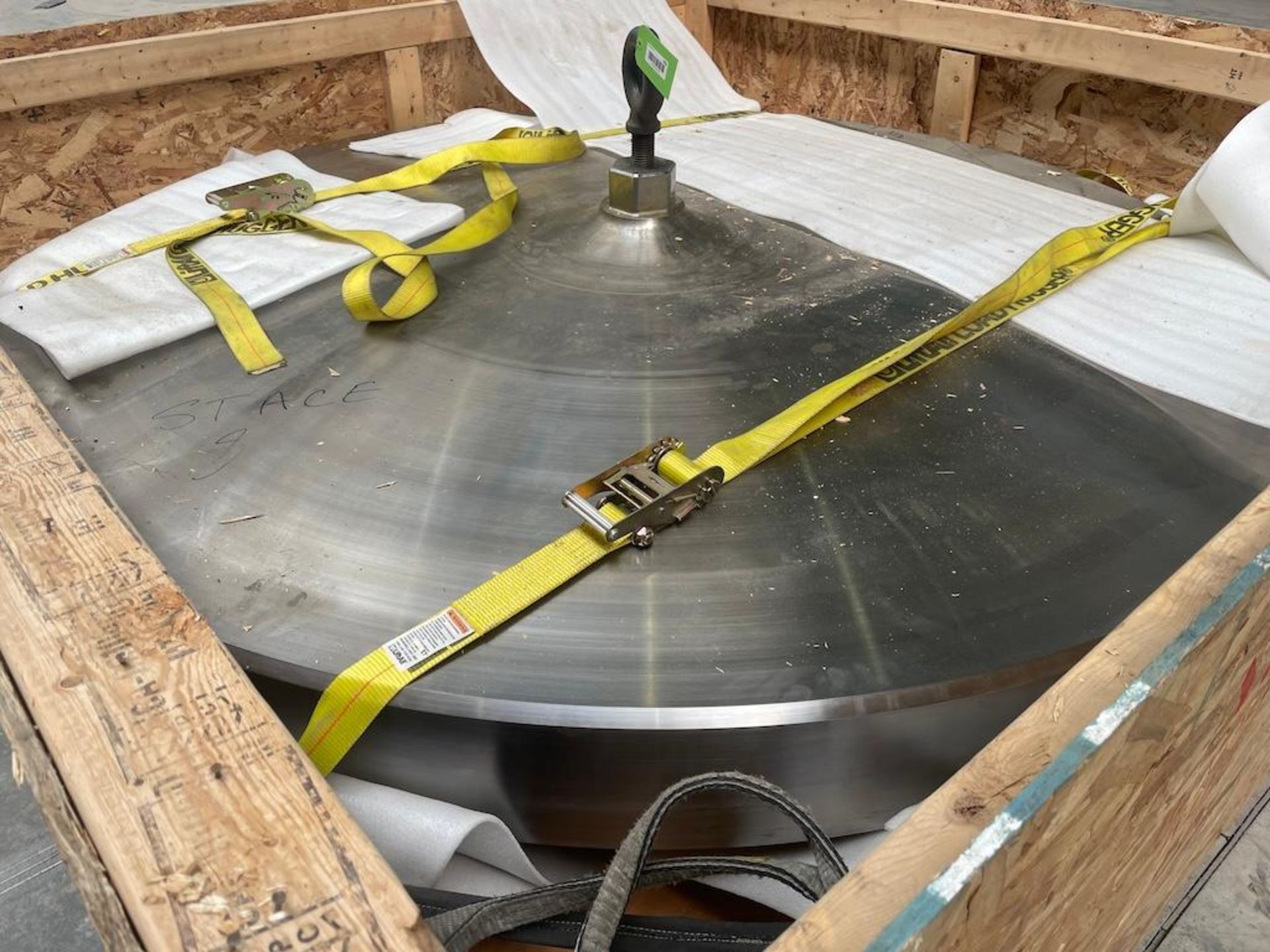 APPROX 7 FT DIAMETER X 8 INCH HIGH SOLID STEEL BLOCK IN CRATE, SAYS 13,450 LBS [MATANE] *PLEASE NOTE - Image 3 of 5