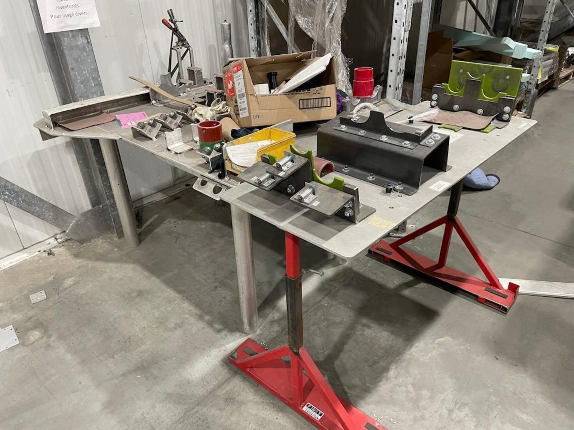 LOT: MITRE SAW, (3) POWERED MANDRELS, ASSORTED CARTS, FRAMES [TROIS RIVIERES]*PLEASE NOTE, EXCLUSIVE - Image 9 of 10