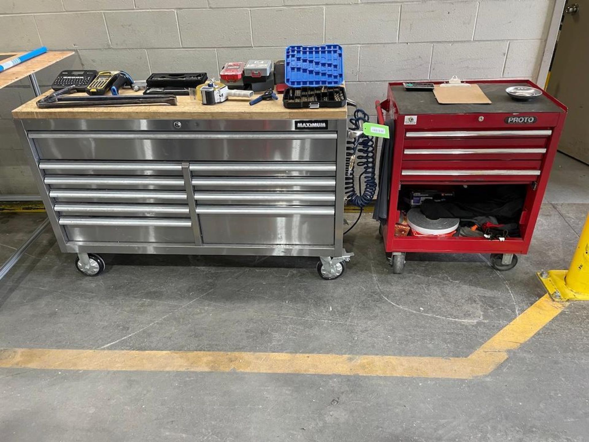 LOT (2) PORTABLE TOOL CABINETS INCLUDING CONTENTS [TROIS RIVIERES] *PLEASE NOTE, EXCLUSIVE RIGGING F