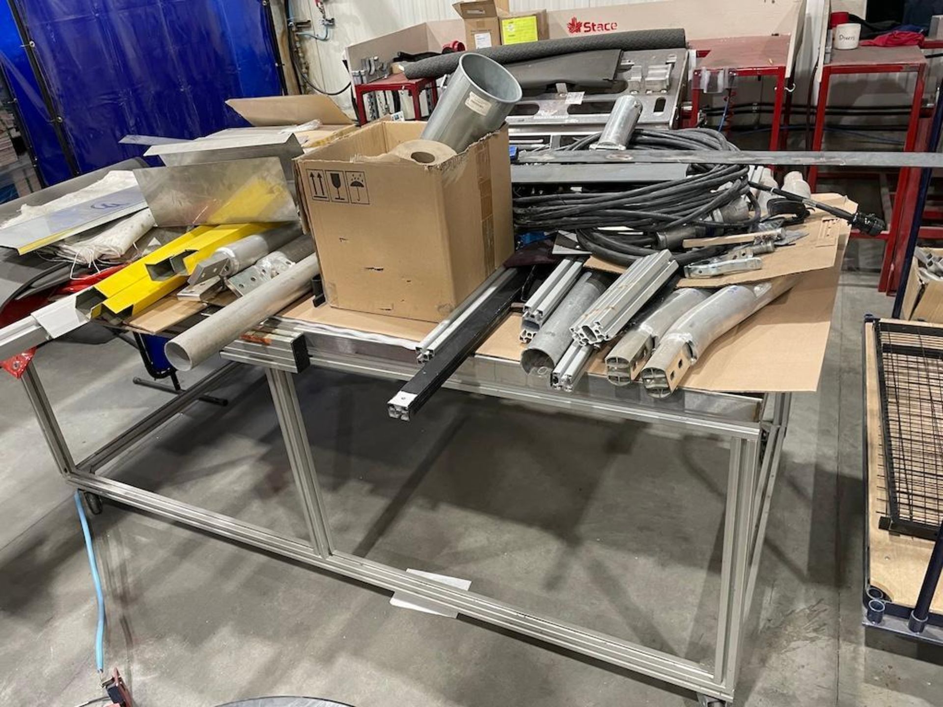 LOT: MITRE SAW, (3) POWERED MANDRELS, ASSORTED CARTS, FRAMES [TROIS RIVIERES]*PLEASE NOTE, EXCLUSIVE - Image 5 of 10