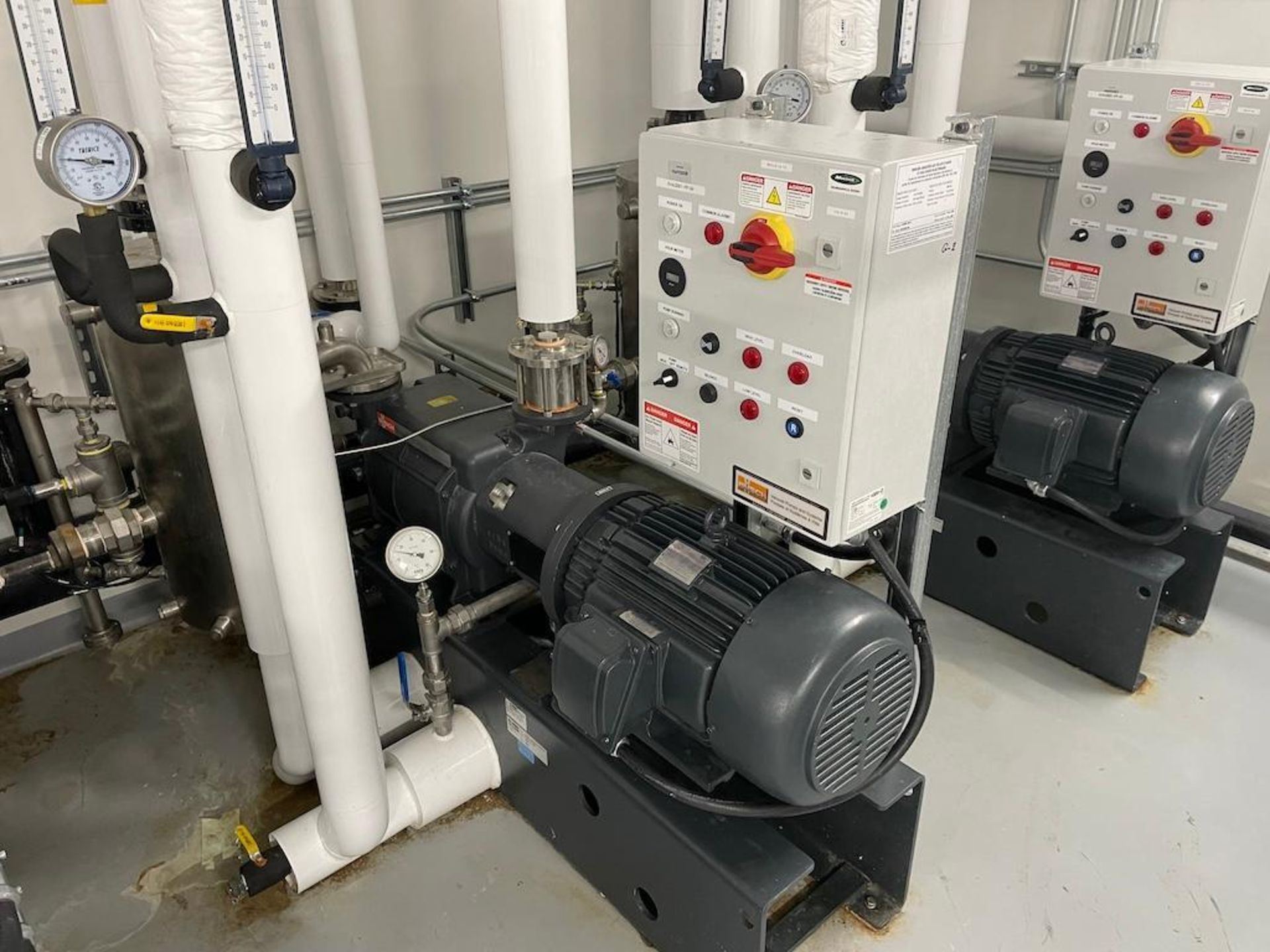 BUSCH DOLPHIN LT 0430 A 20 HP RECIRCULATION VACUUM PUMPS, MULTICO CONTROLS, [2ND FLOOR B2405 BEHIND