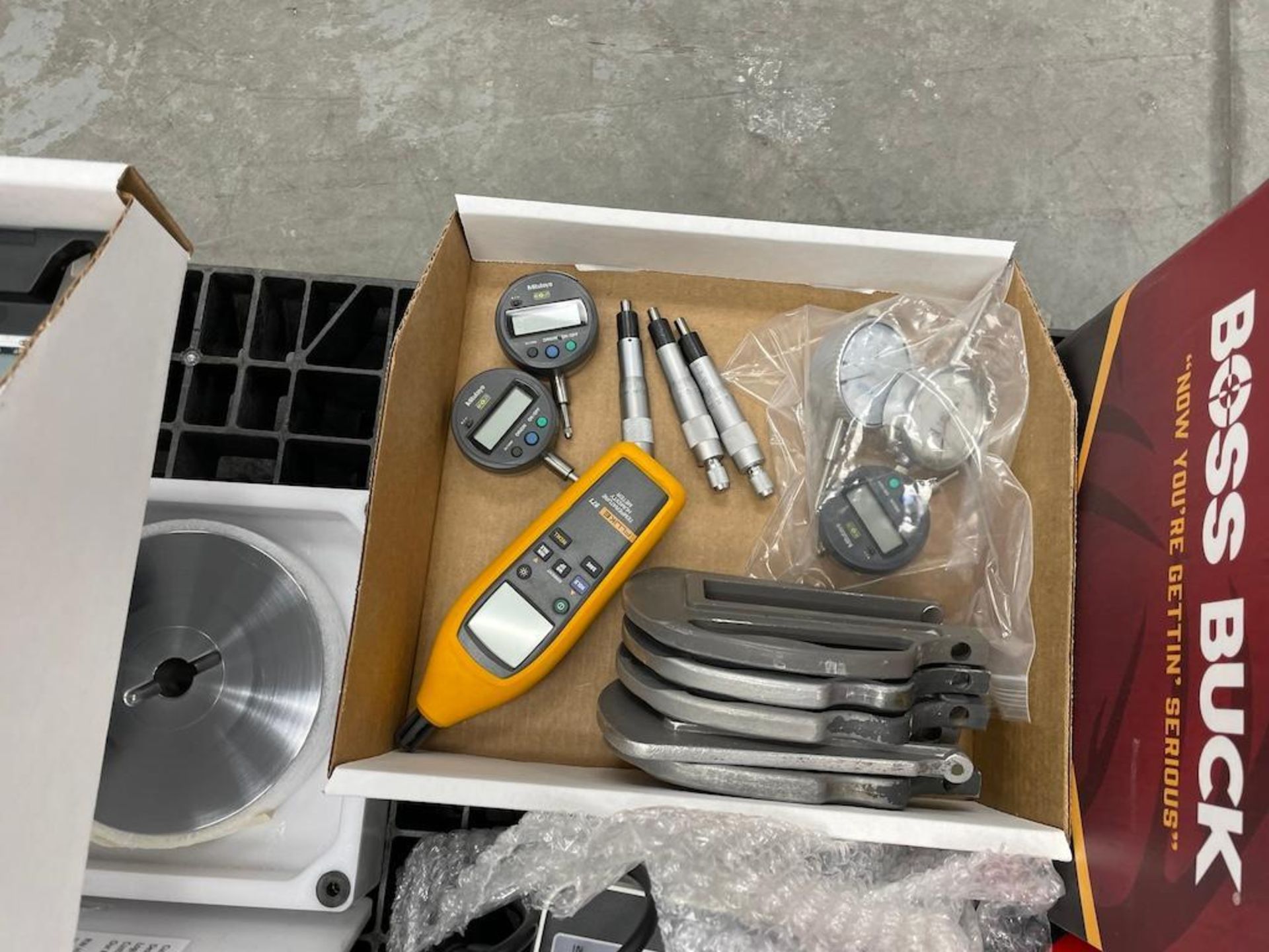 LOT ASSORTED FESTO GAUGES, CRANE SCALE, DIAL INDICATORS, BATTERY ASSEMBLY, STAINLESS STEEL COMPONENT - Image 6 of 10