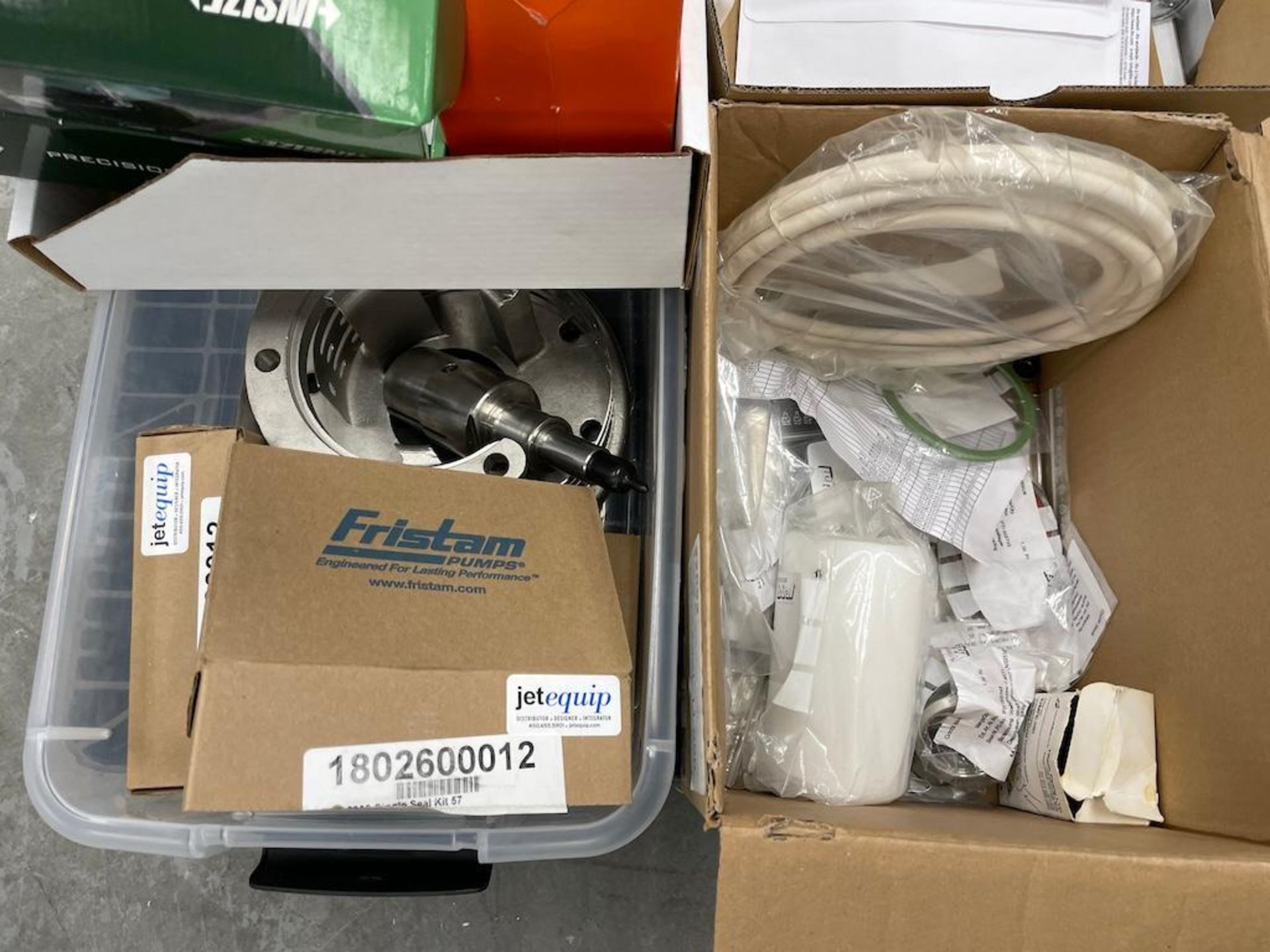 LOT ASSORTED FESTO GAUGES, CRANE SCALE, DIAL INDICATORS, BATTERY ASSEMBLY, STAINLESS STEEL COMPONENT - Image 9 of 10