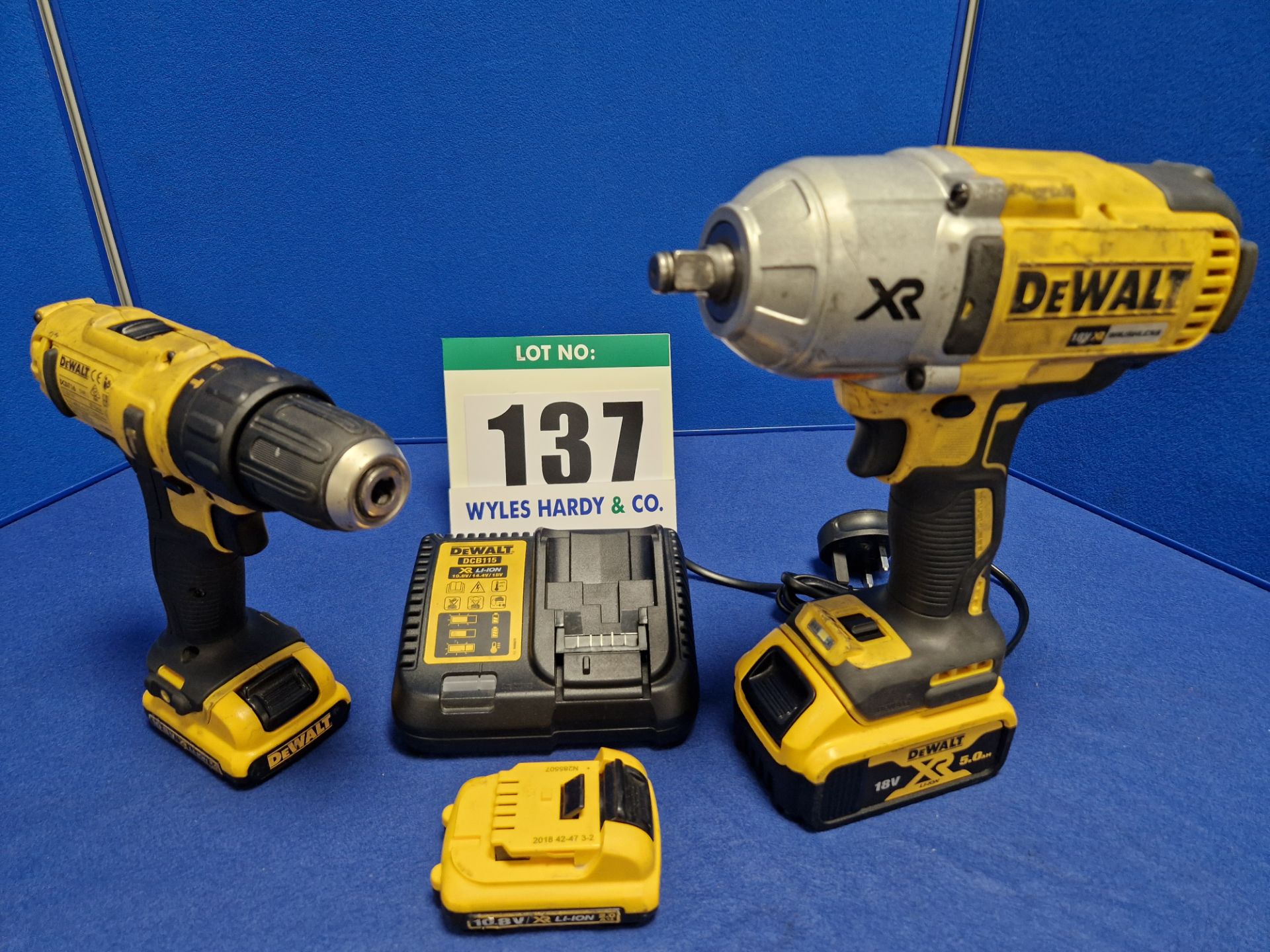 One DEWALT DCF 899 Type 1 Electric 18V 1/2 inch Square Drive 3-Speed Reversible Impact Driver with