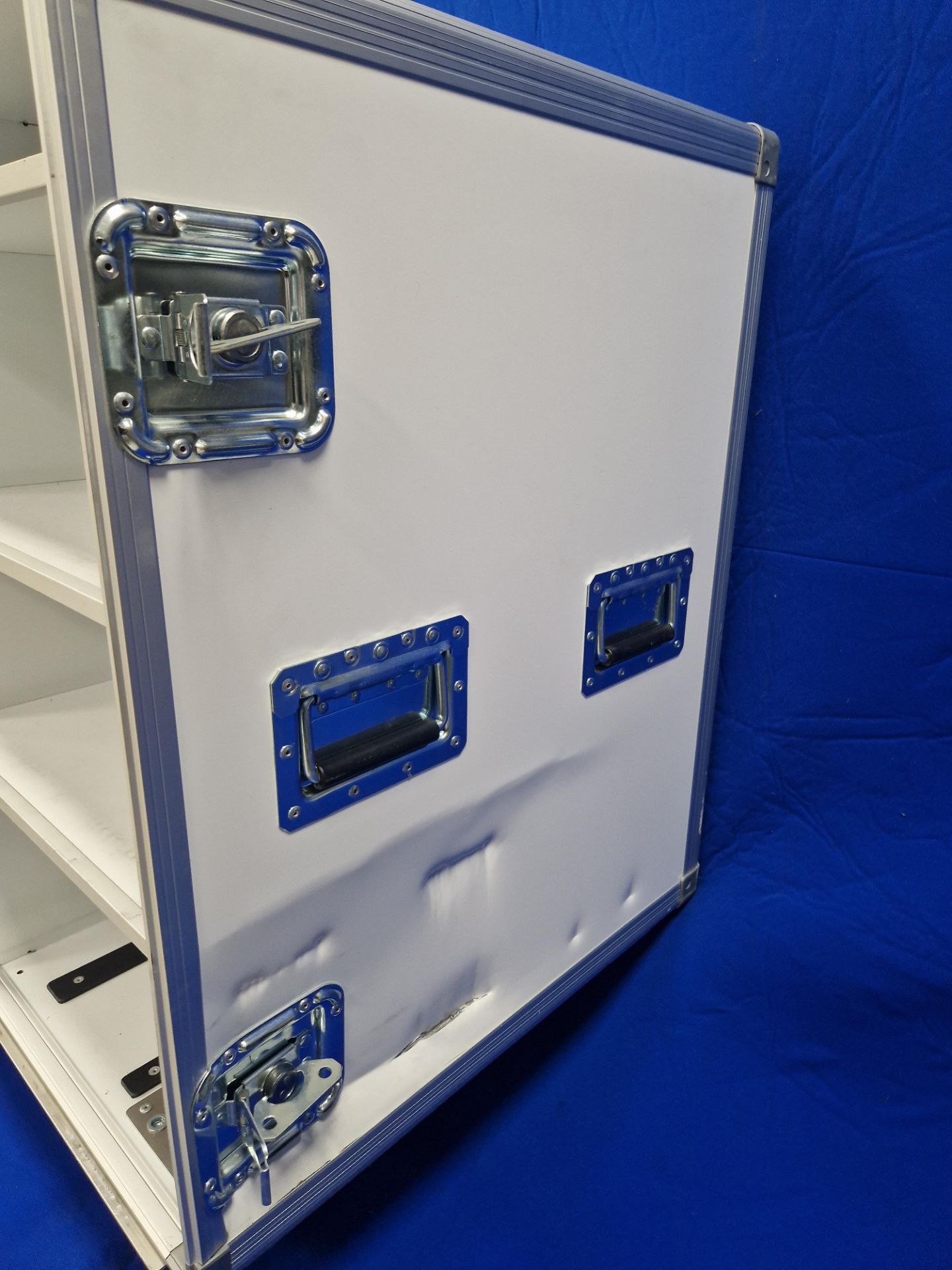One 1700mm long x 930mm tall x 660mm deep Castor mounted Flight Case with fitted Eight Grey - Image 3 of 3