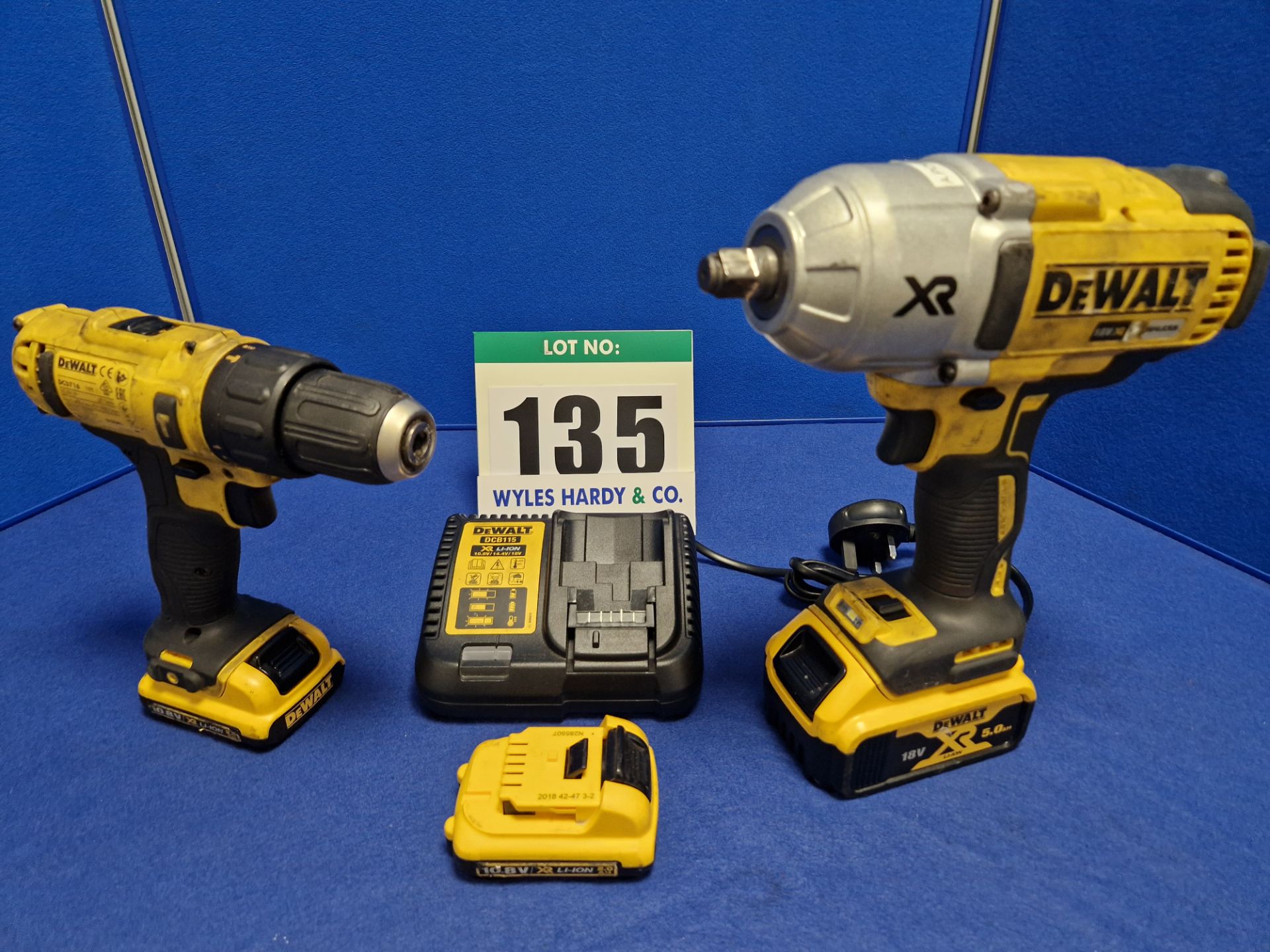 One DEWALT DCF 899 Type 1 Electric 18V 1/2 inch Square Drive 3-Speed Reversible Impact Driver with