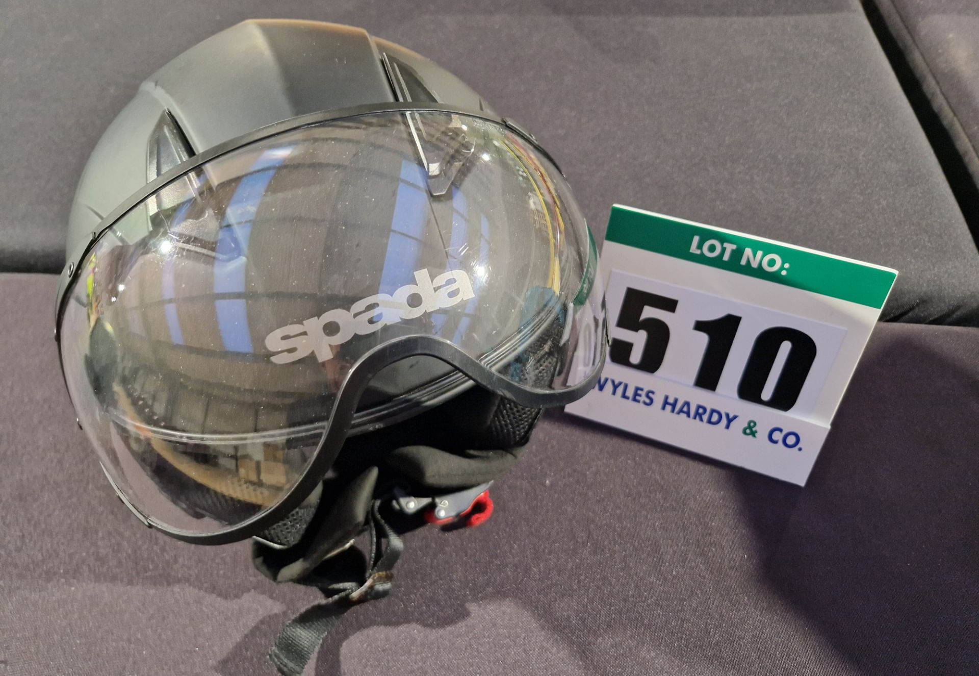 A SPADA Open Face Helmet with Drop Down Visor - Size XL (61cm) ECE R22-5