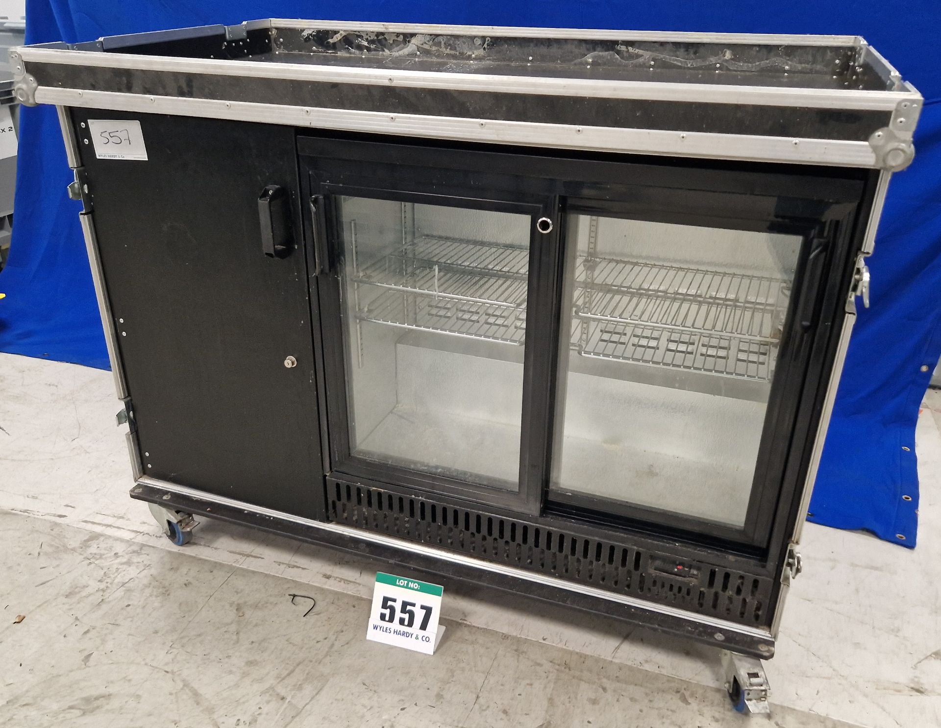 One 1485 x 1035mm x 645mm Castor mounted Flight Case with fitted 2-Door Drinks Chiller and