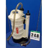 One KENNEDY Professional Model PFE010 10-Litre capacity Pneumatic Fluid Extractor