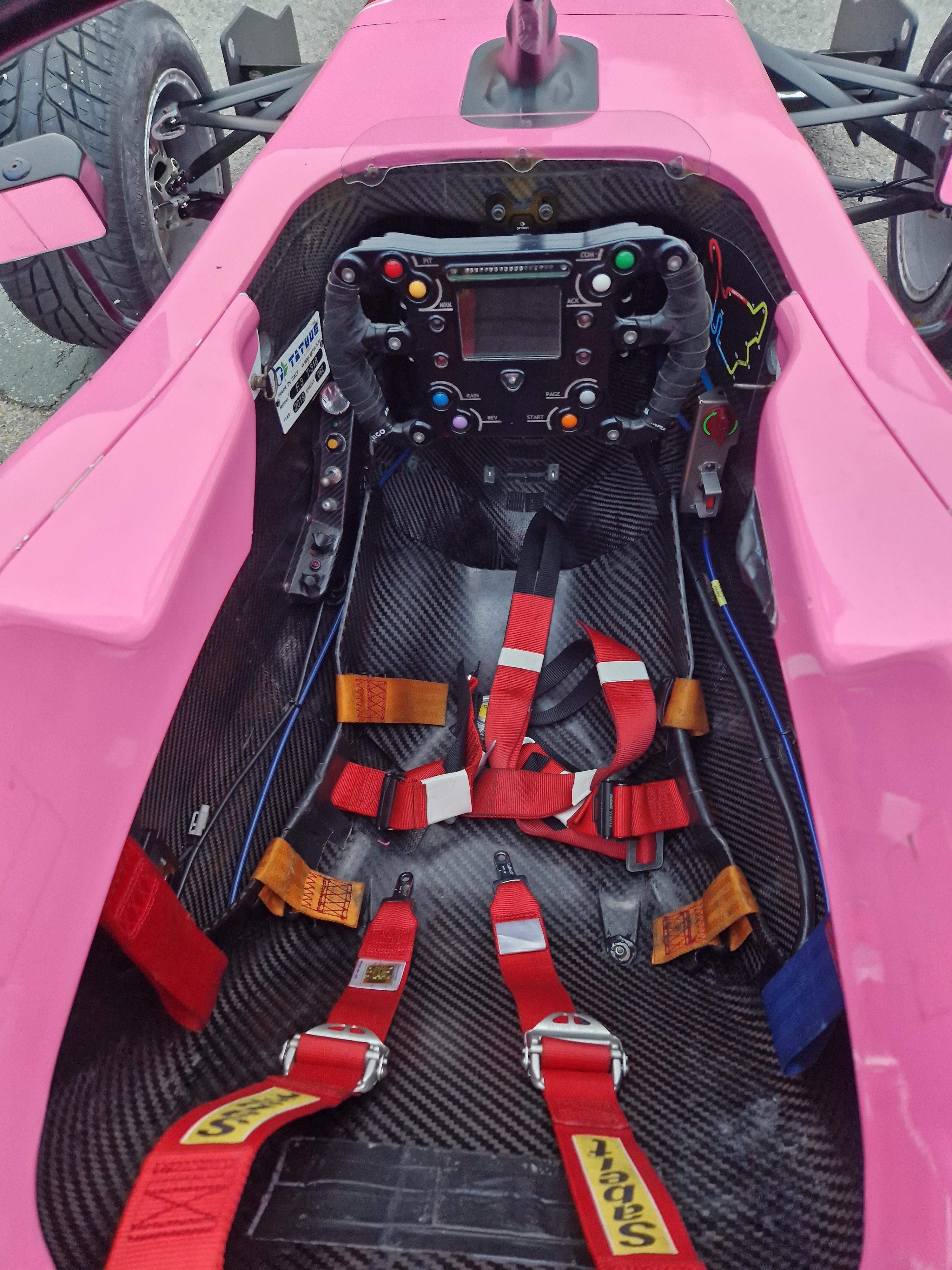 One TATUUS F3 T-318 Alfa Romeo Race Car Chassis No. 082 (2019) Finished in cortDAO Livery as - Image 5 of 10
