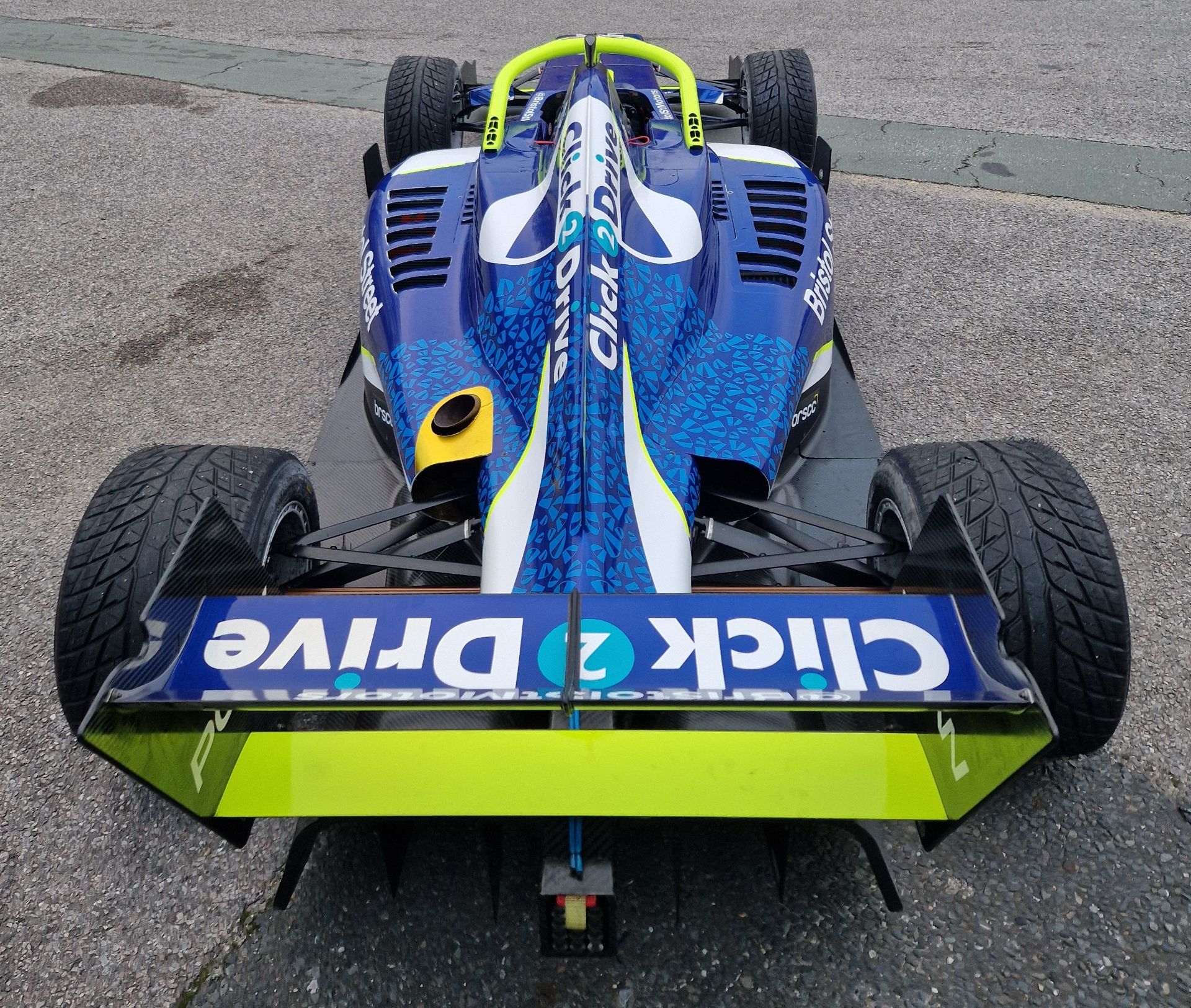 One TATUUS F3 T-318 Alfa Romeo Race Car Chassis No. 043 (2019) Finished in Bristol Street Motors - Image 4 of 10