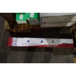 10 X ANSELL AMTP1/W 1MTR TRACK WITH GU10 TRACKSPOTS X 3 WHITE