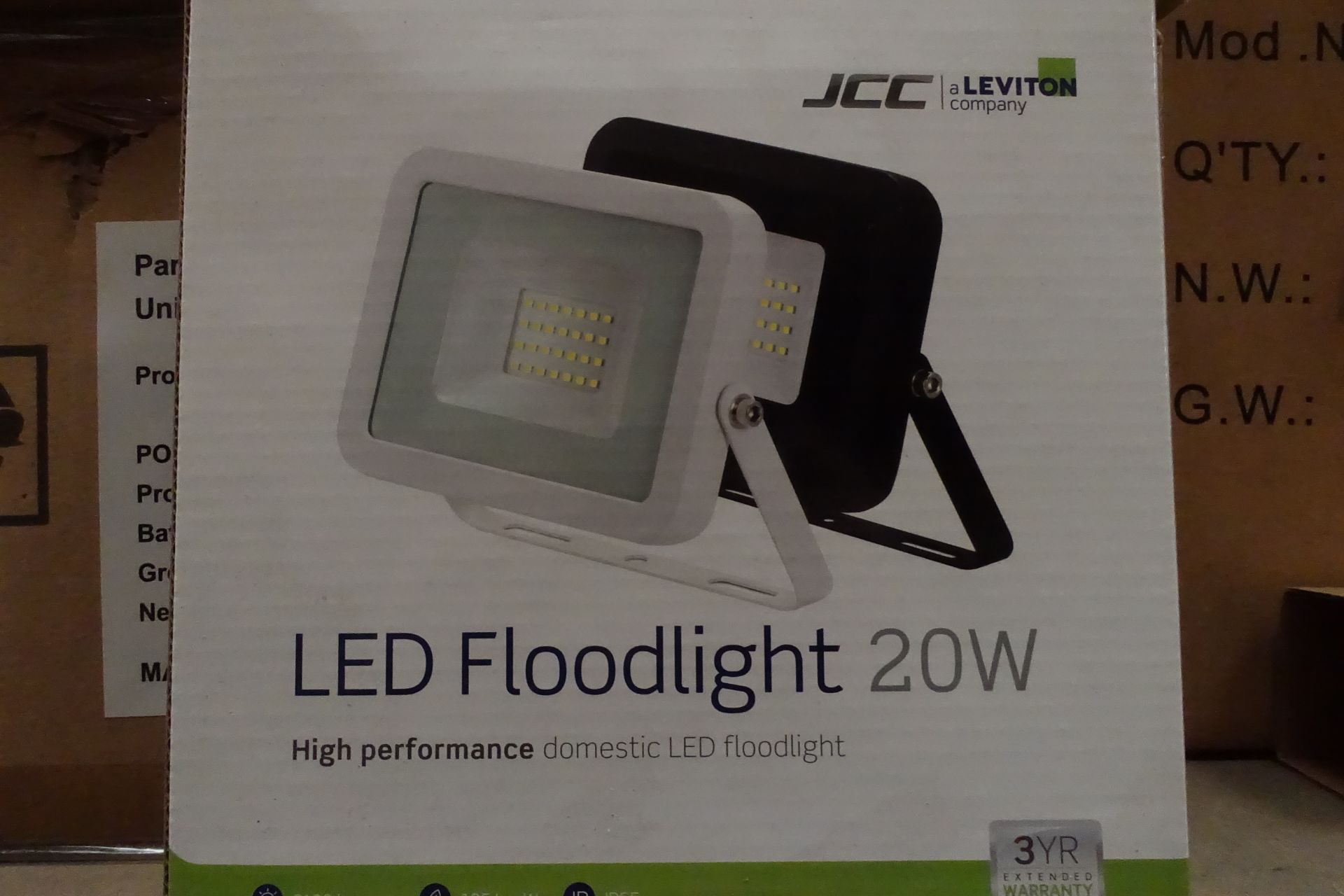 20 x AVENGE AGFLM20W 20W LED Floodlights 4000K White Finish