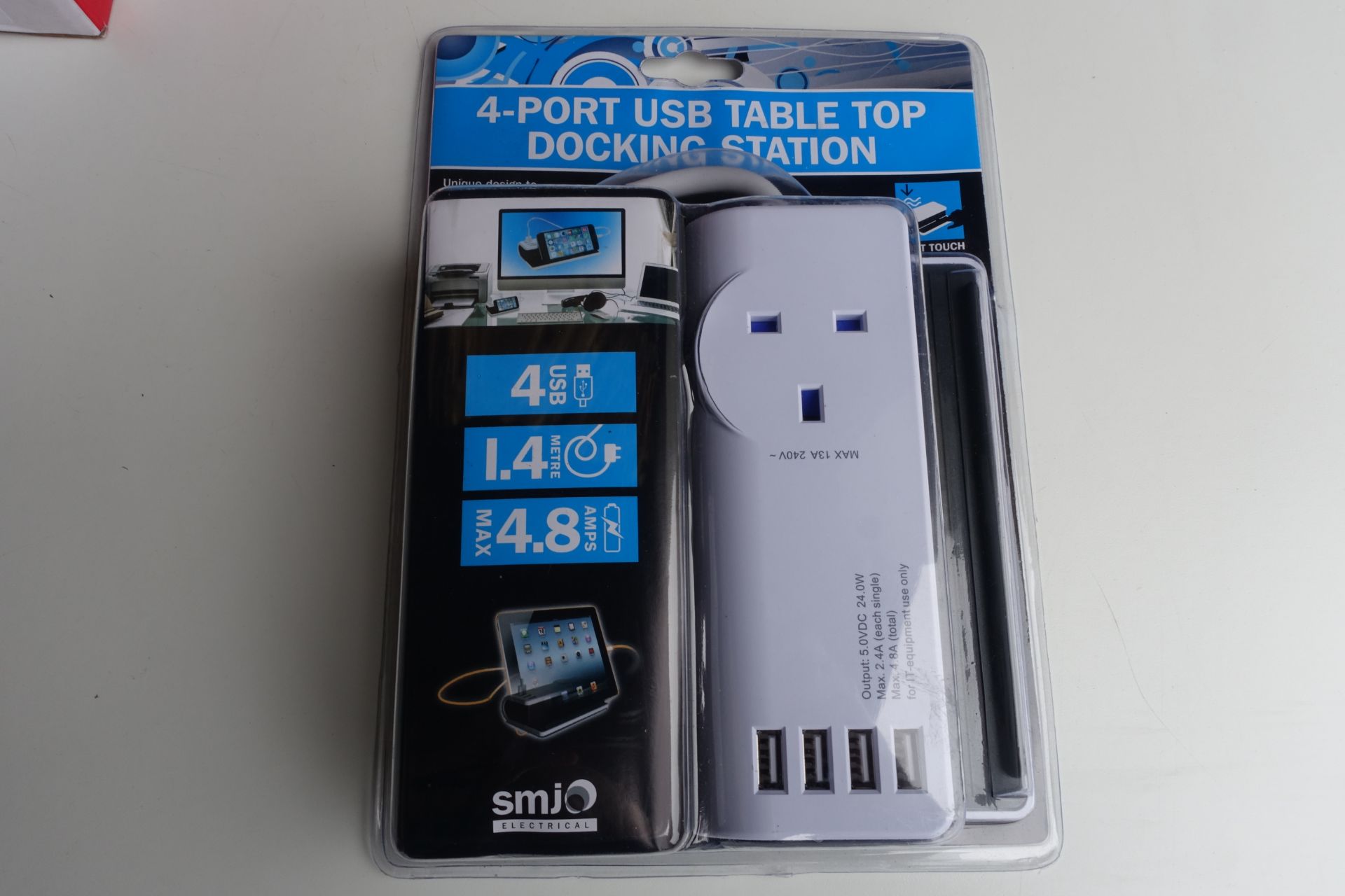 12 x SMJ 5DESKT 4 x Port USB Table Top Docking Station 1.4Mtr Cable 4 x USB Sockets Plus 1 x 13A