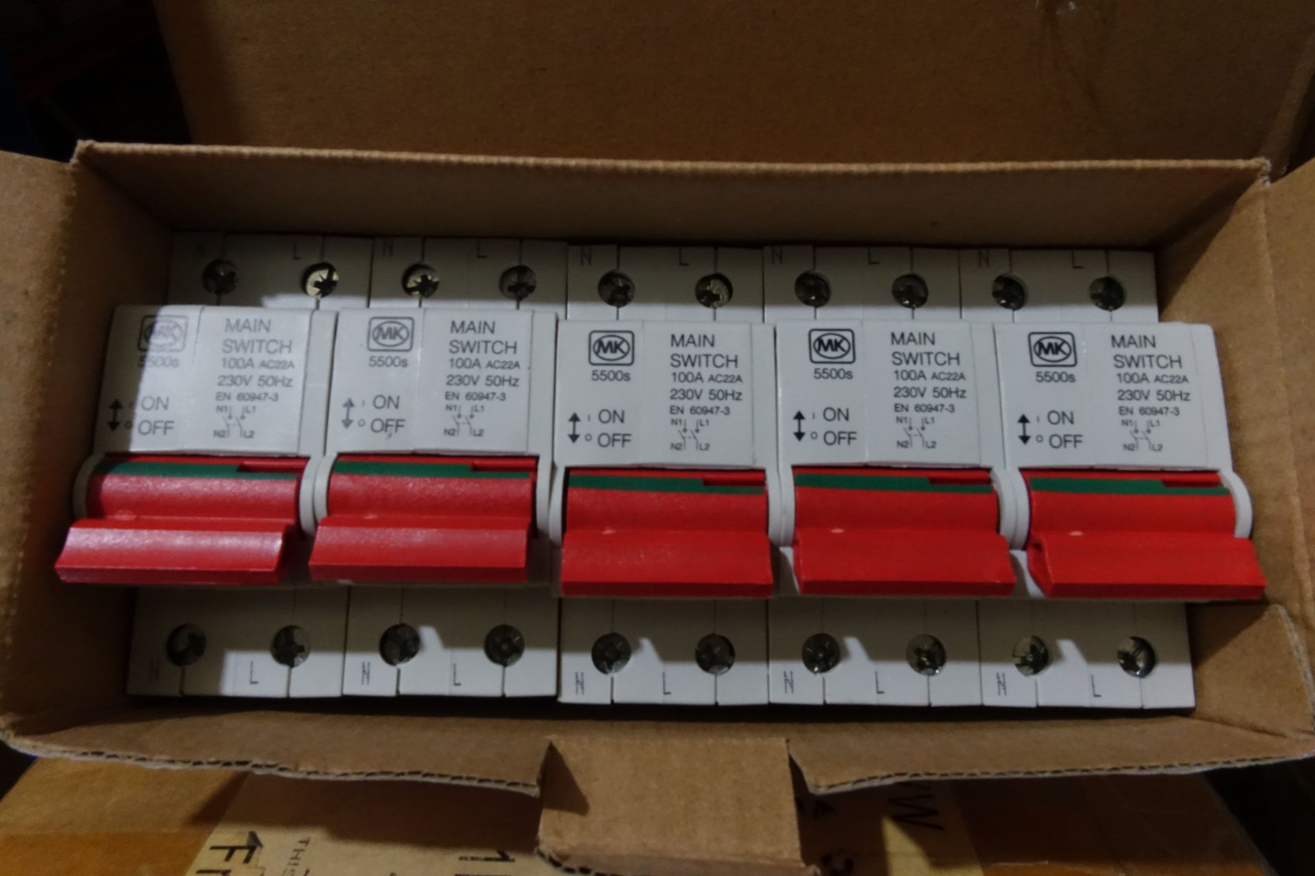 100 x MK 5500s 100Amp 2 Module Switch Disconnectors