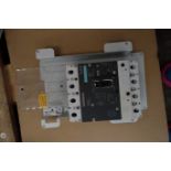 4 X Siemens 8GP1618-ODA51 Main Incomer Kit 200A 4 Pole MCCB (No boxes)