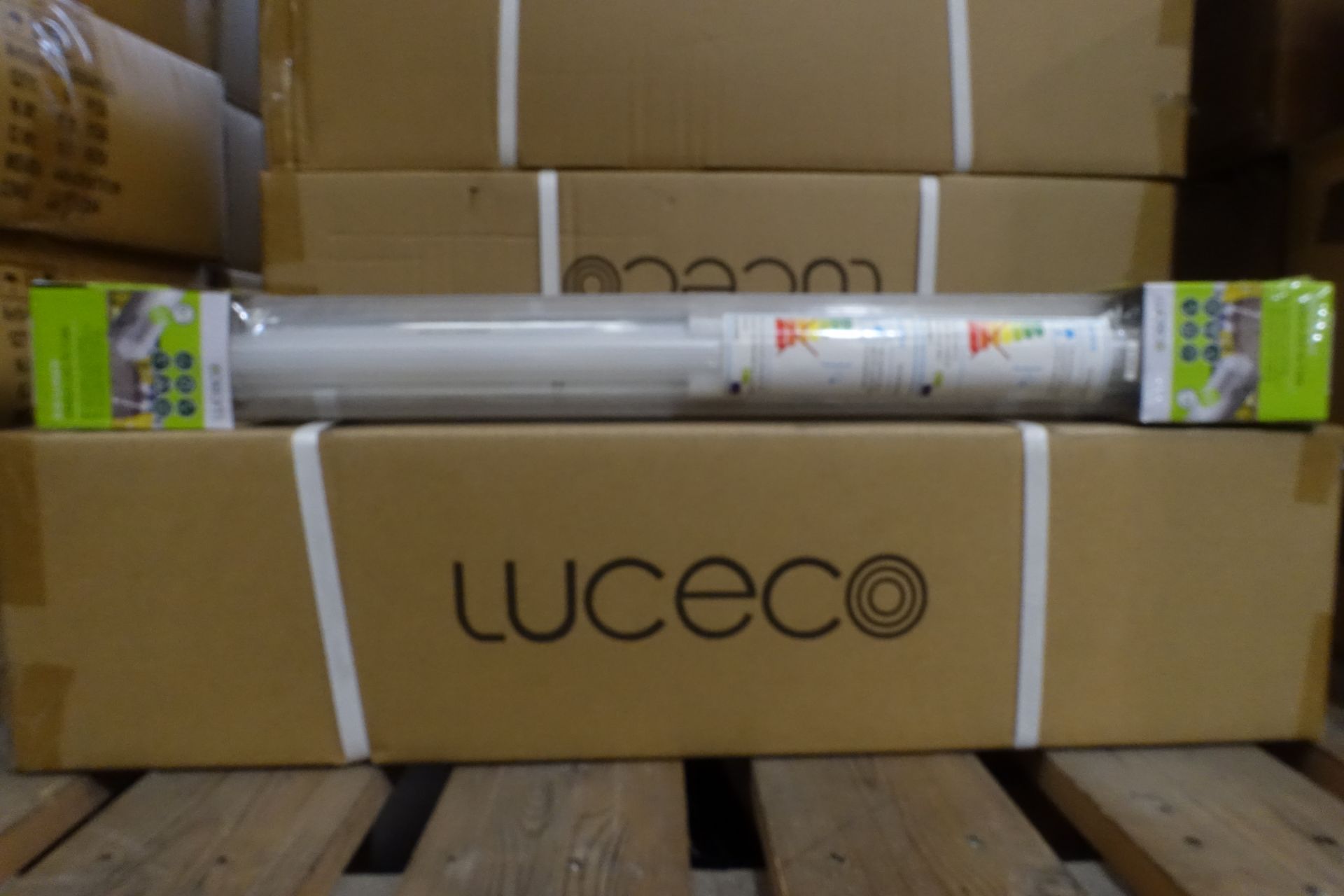 24 x LUCECO ECLT6W10540 10W LED 2ft Single Battens with T8 LED Tube IP65 4000K 800 Lumens