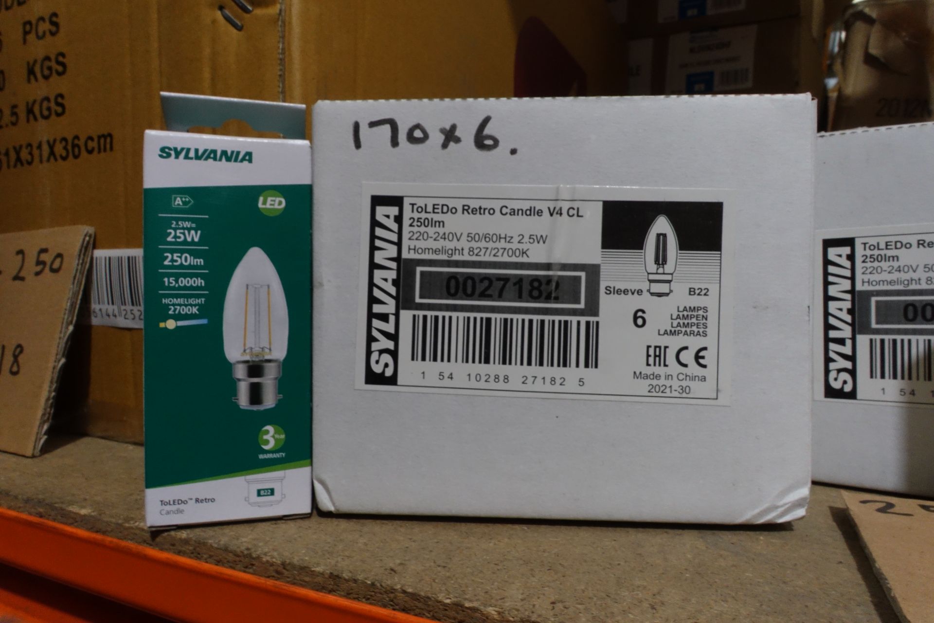 180 x SYLVANIA 0027182 2.5W LED Retro Candle lamps B22 Fitting