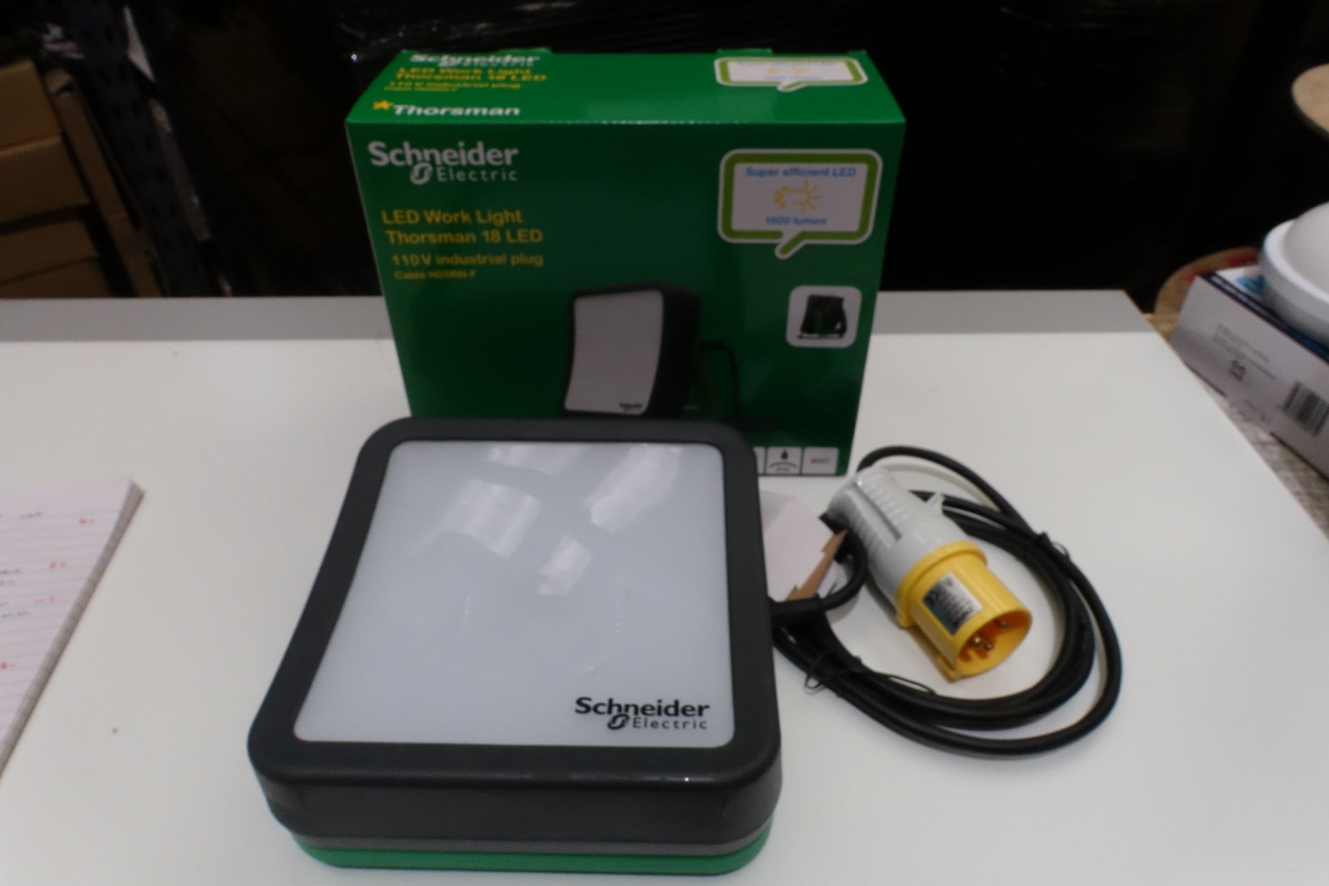 4 x SCHNEIDER IMT33098 18W LED 110V Industrial Work Light IP54