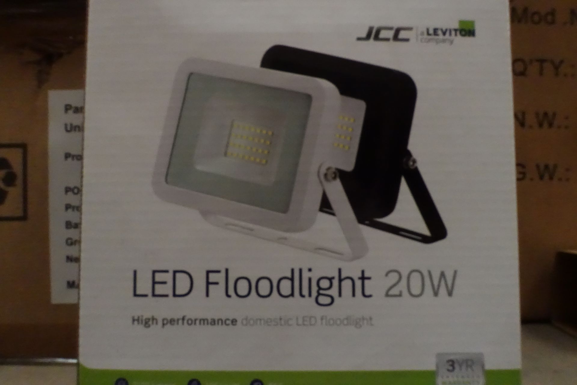 20 x AVENGE AGFLM20W 20W LED Floodlights 4000K White Finish