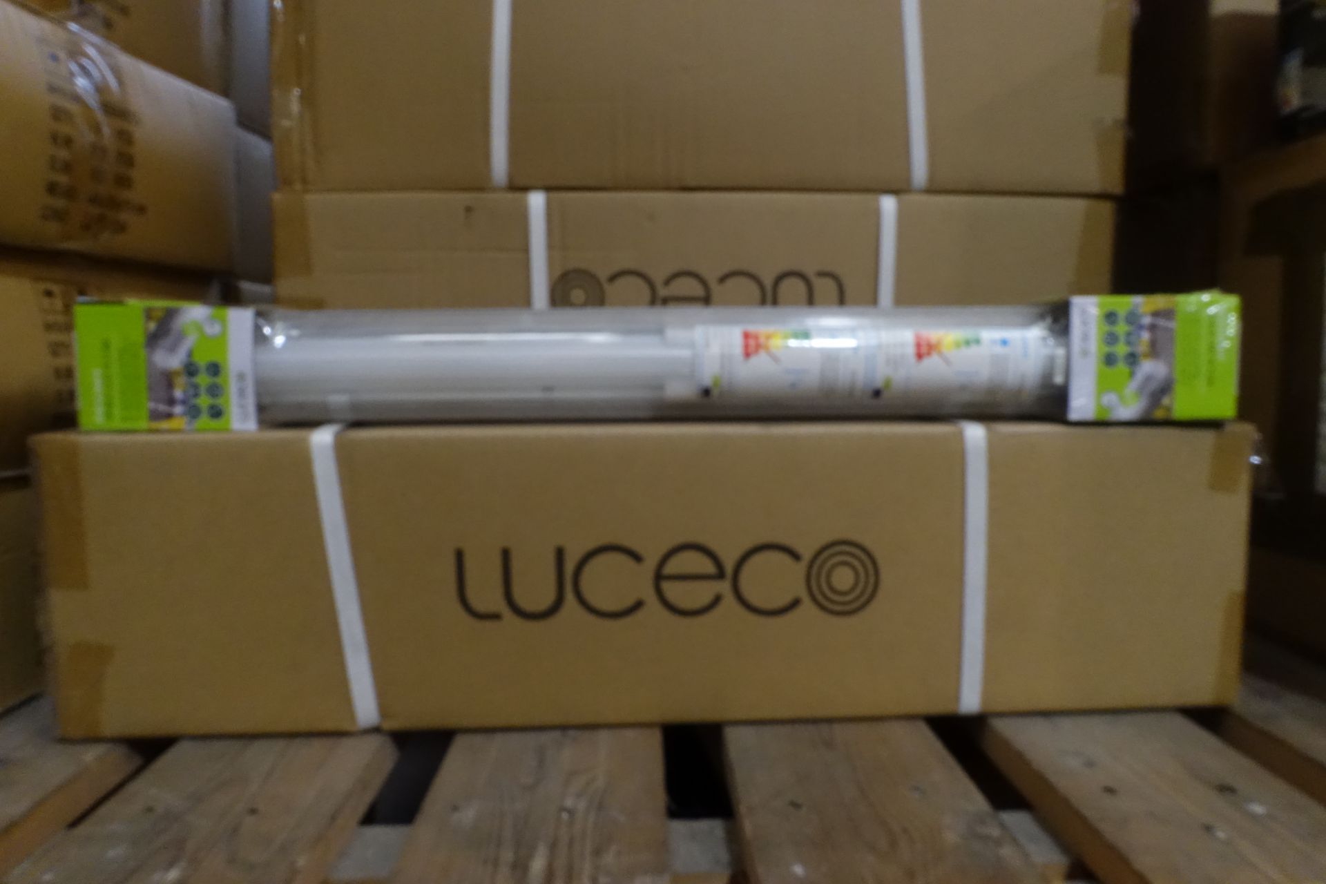 24 x LUCECO ECLT6W10540 10W LED 2ft Single Battens with T8 LED Tube IP65 4000K 800 Lumens