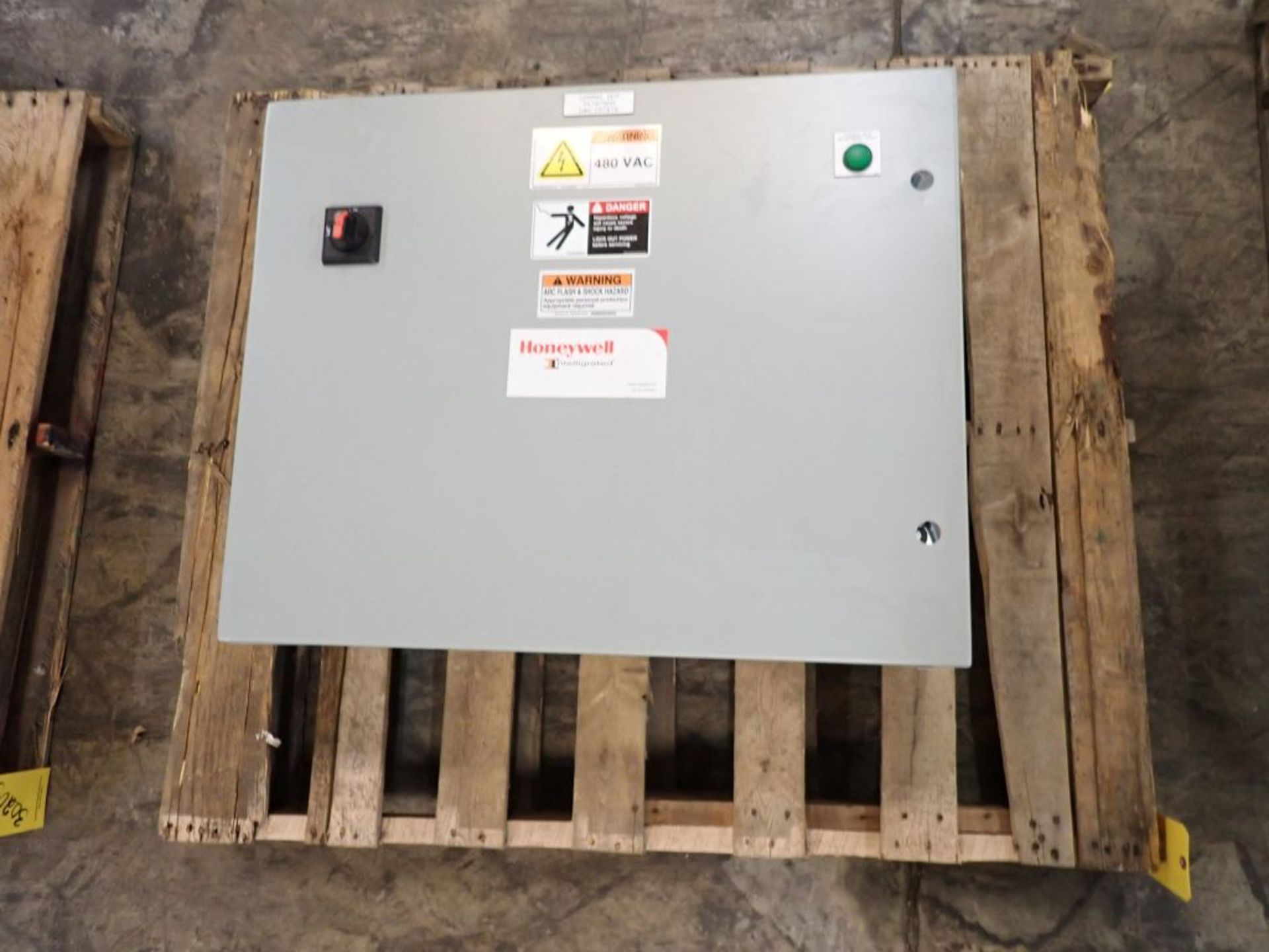 Hoffman Nvent Industrial Control Panel Enclosure with Contents - Image 2 of 11