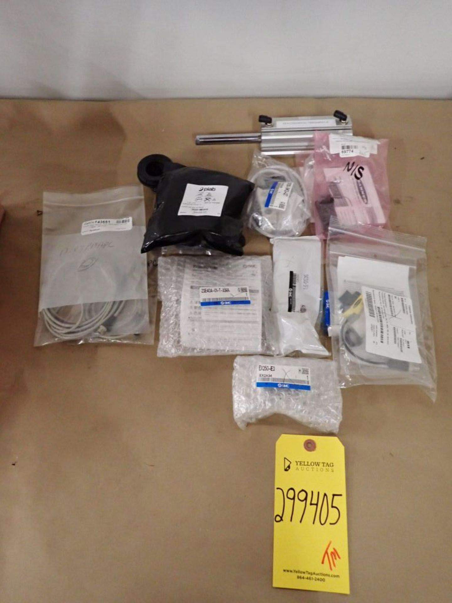 Lot of Assorted Components