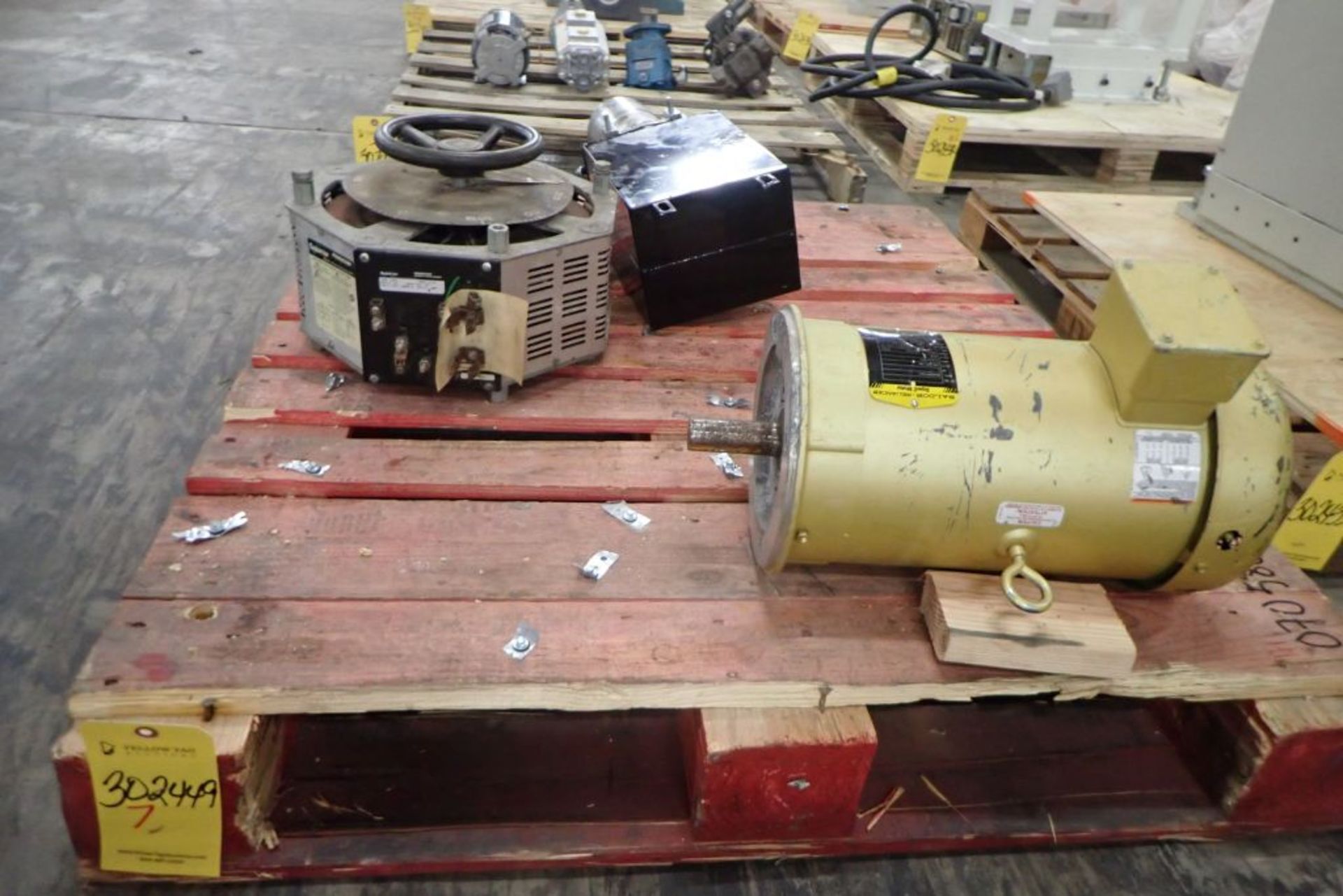 Lot of Transformer, Motor and Hydraulic Power Assembly