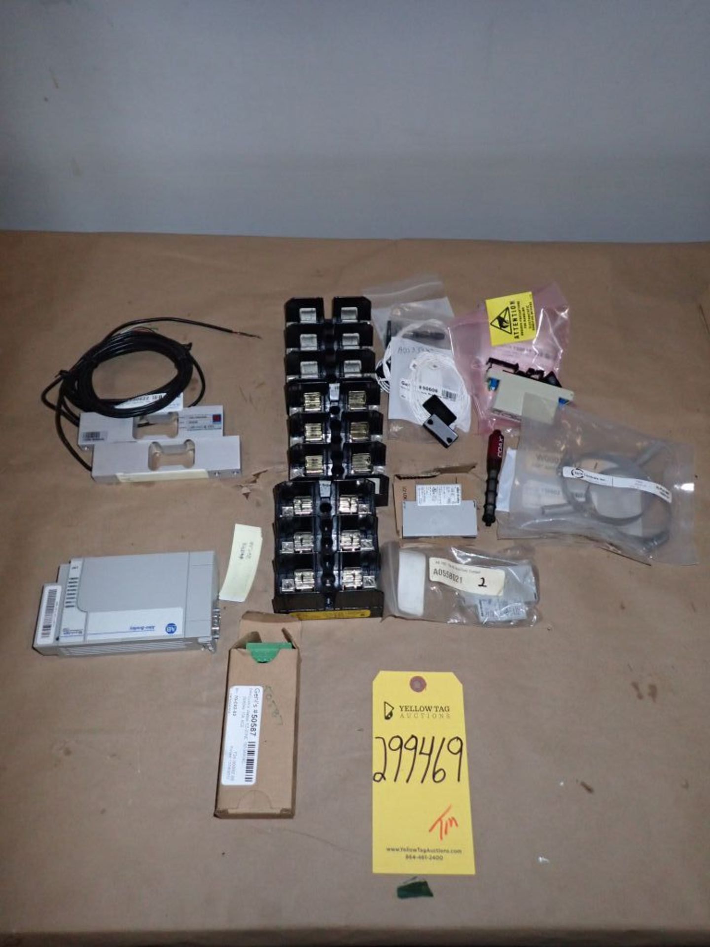 Lot of Assorted Components - Image 2 of 6